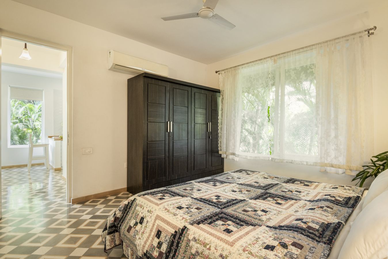 La Mer - Apartment - 05 - Bedroom interior