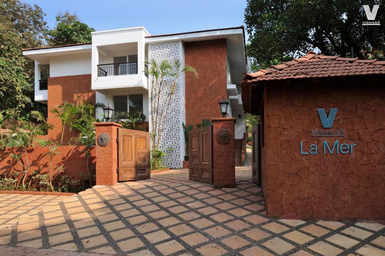 La Mer - Apartment - 05 - Entrance