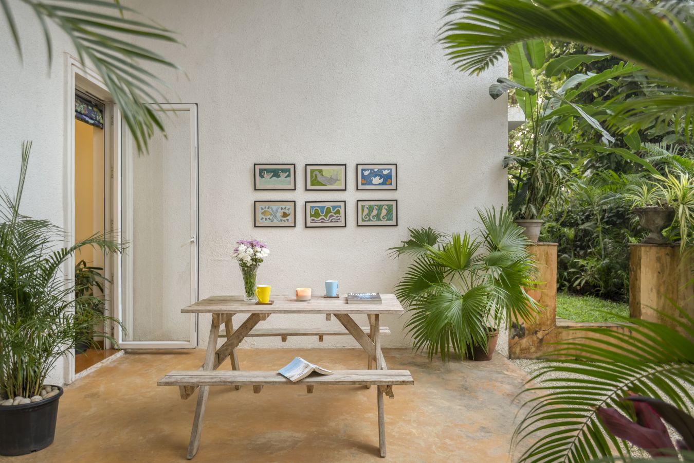 La Mer - Apartment - 02 - Front Exterior