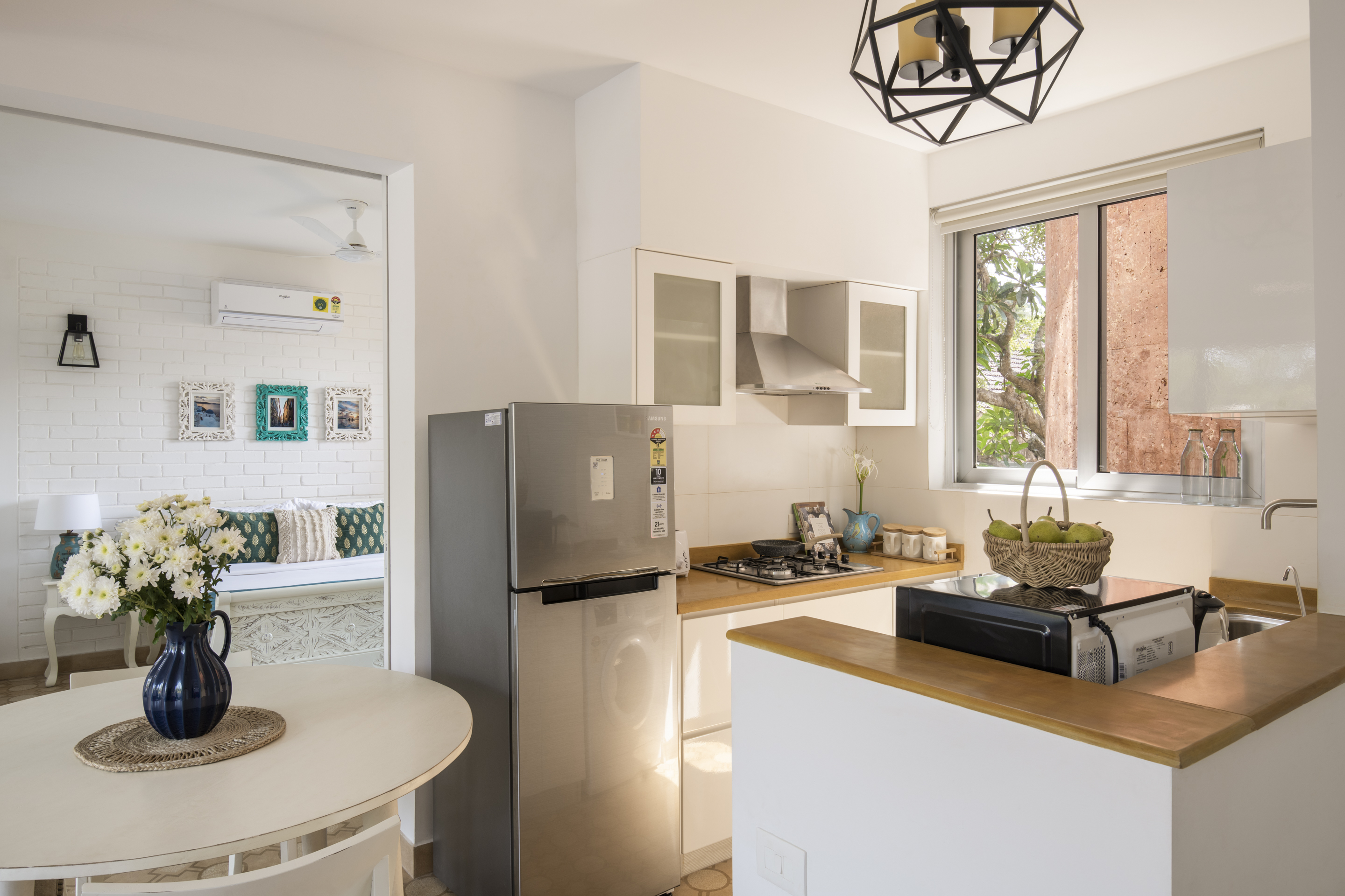 El Raso - Apartment - 07 - Kitchen Interior