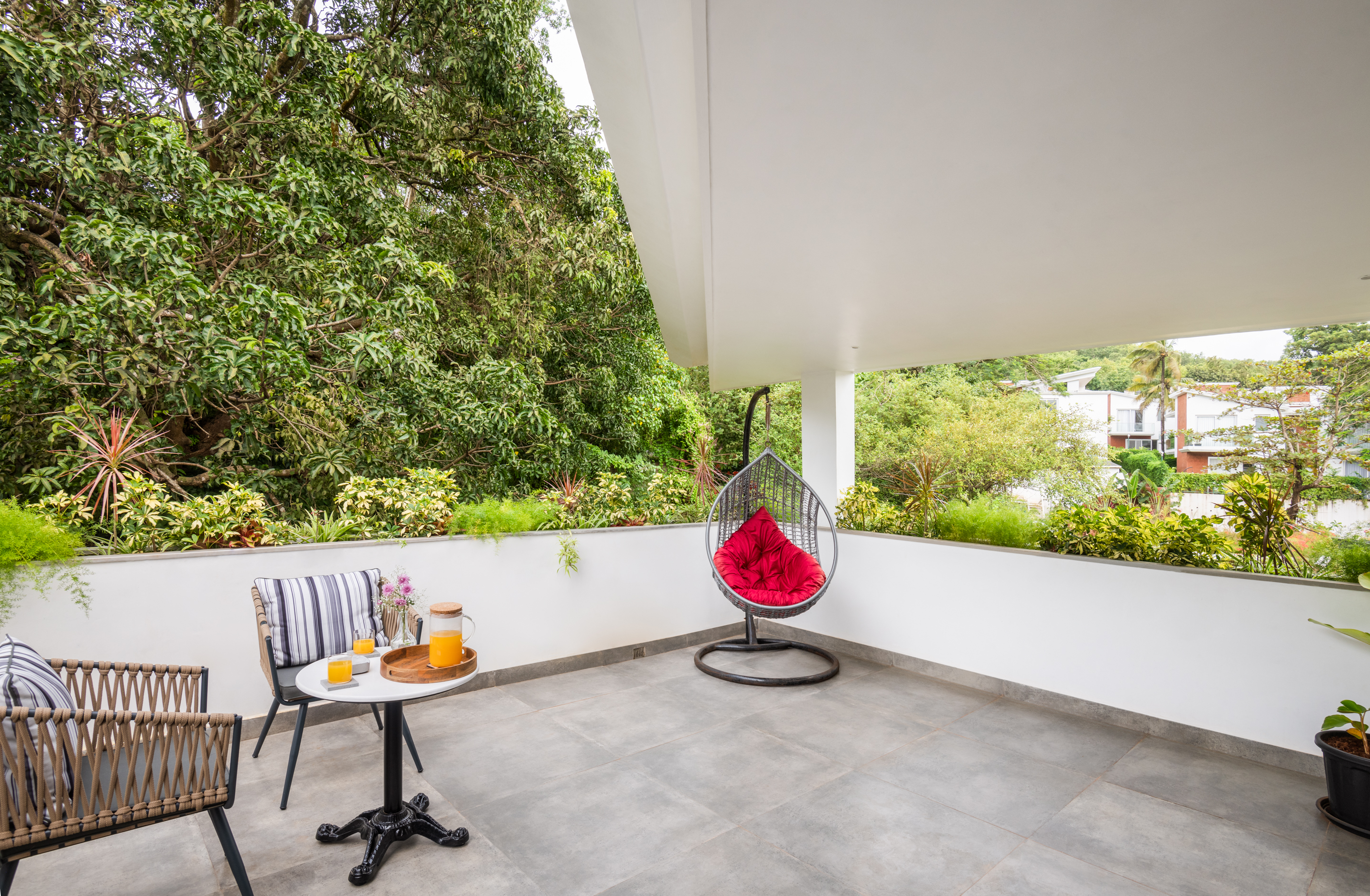 La Orilla Estate - Villa - 03 - Balcony view