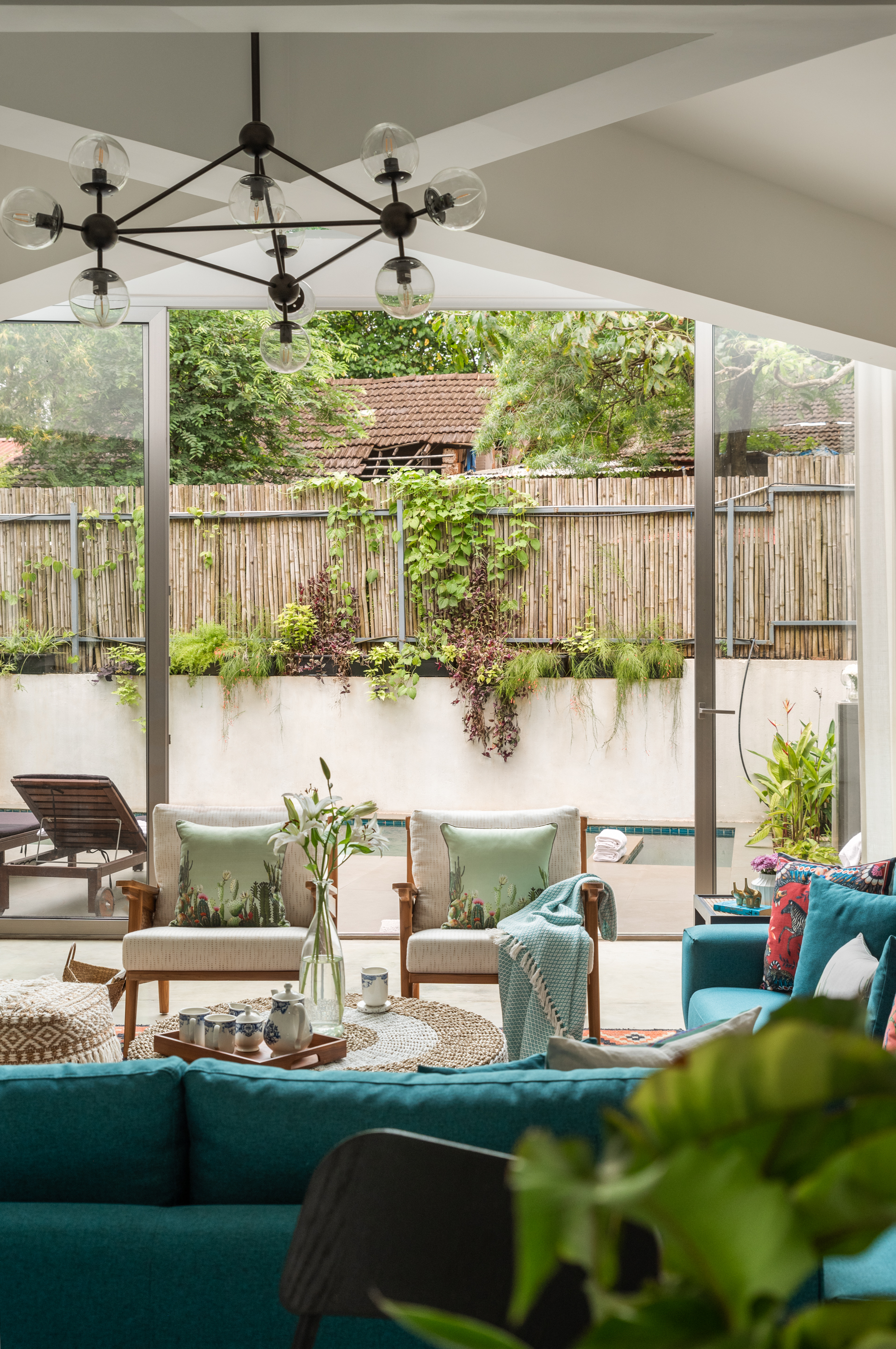 La Orilla Estate - Villa - 03 - Living room Interior