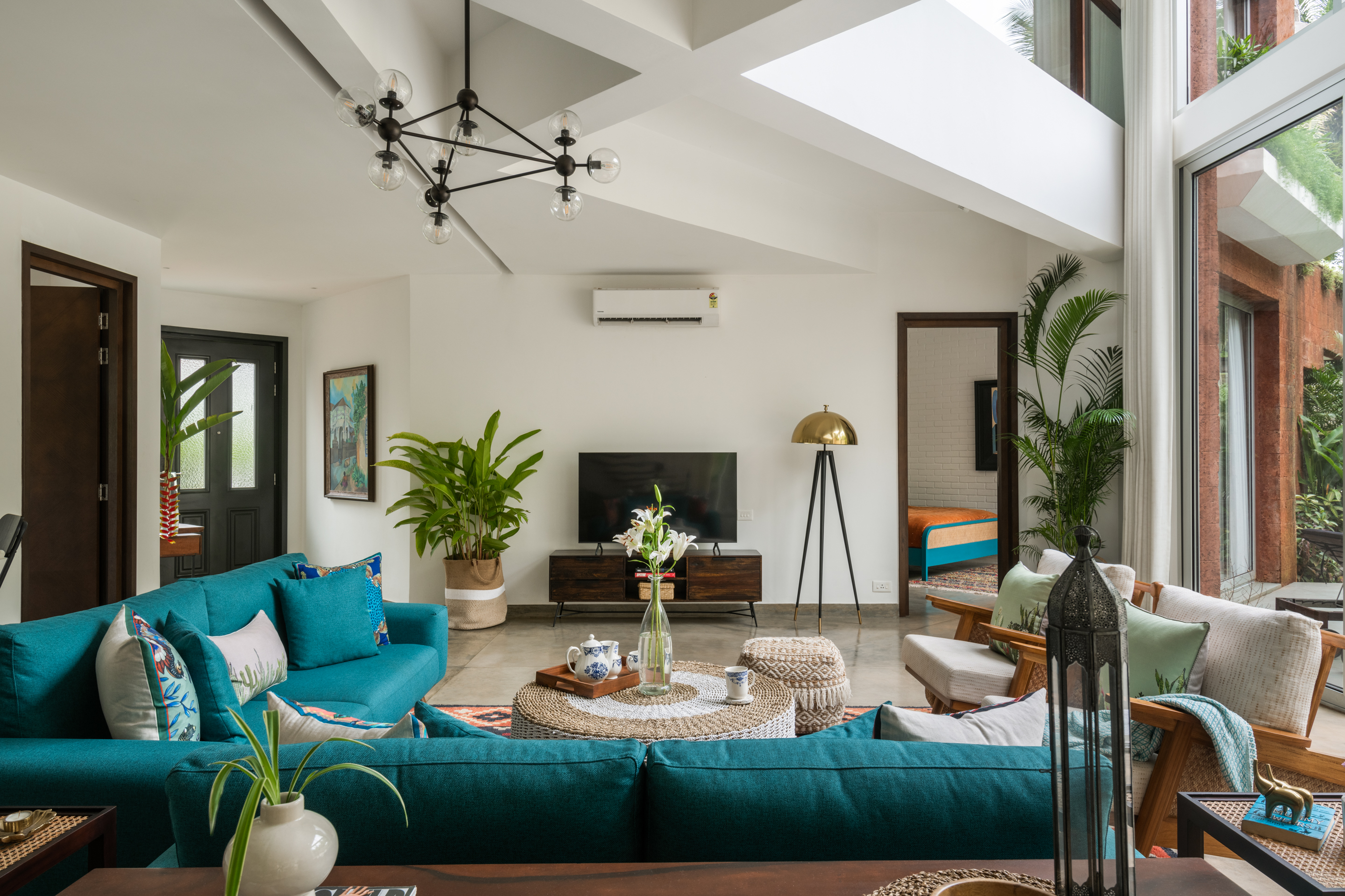 La Orilla Estate - Villa - 03 - Living room Interior