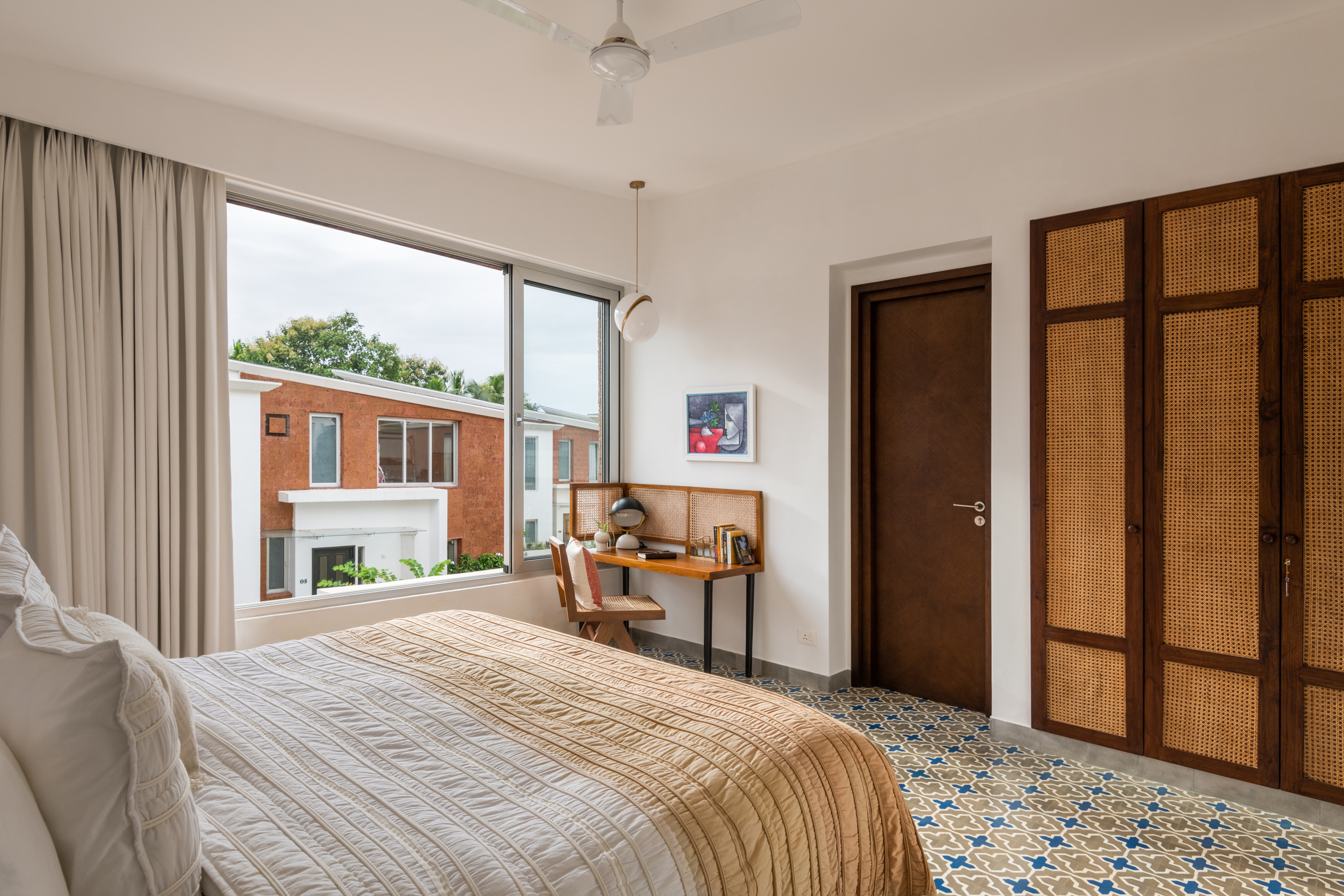 La Orilla Estate - Villa - 03 - Bedroom interior