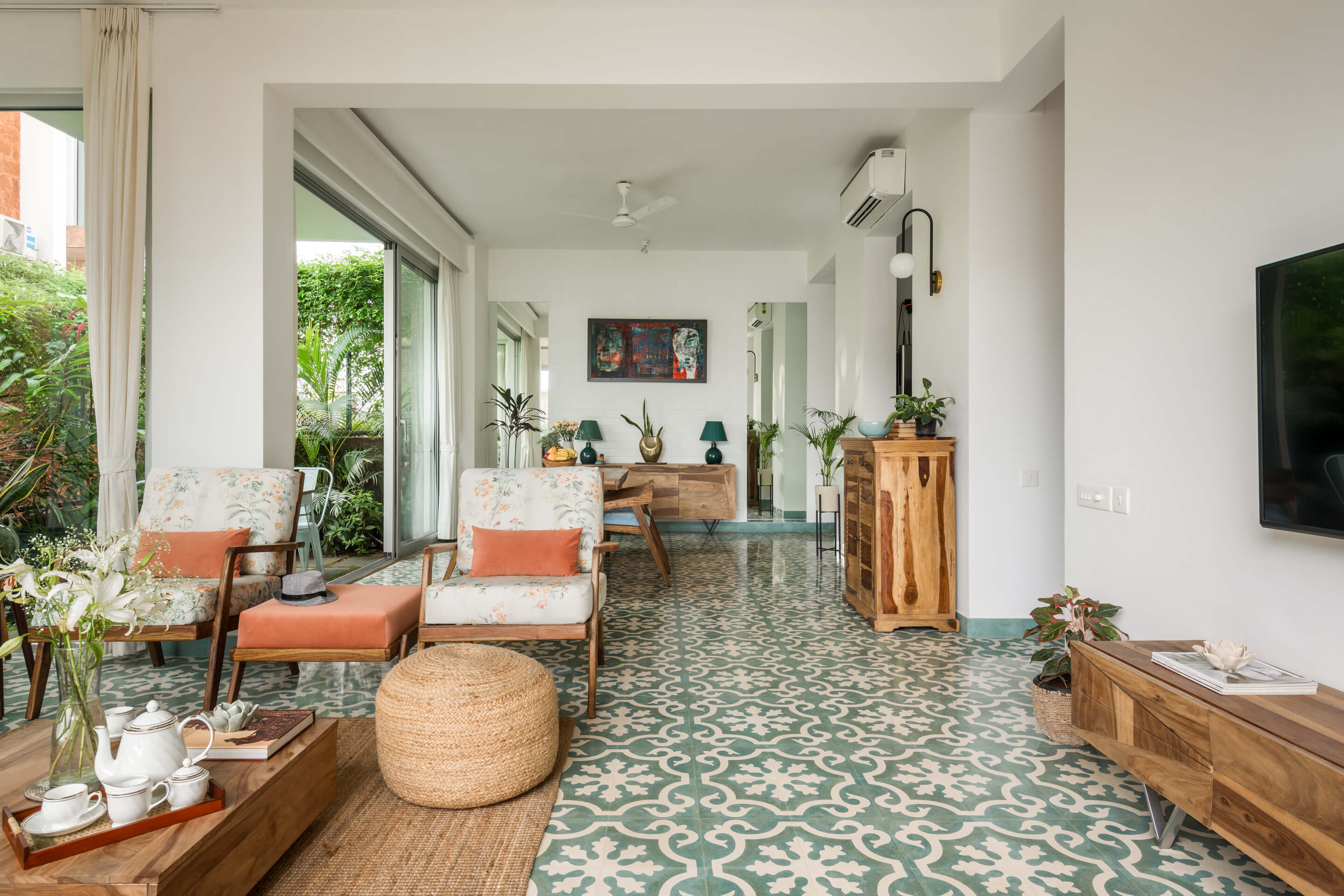 La Olalian Estate - Villa - 10 - Living room Interior