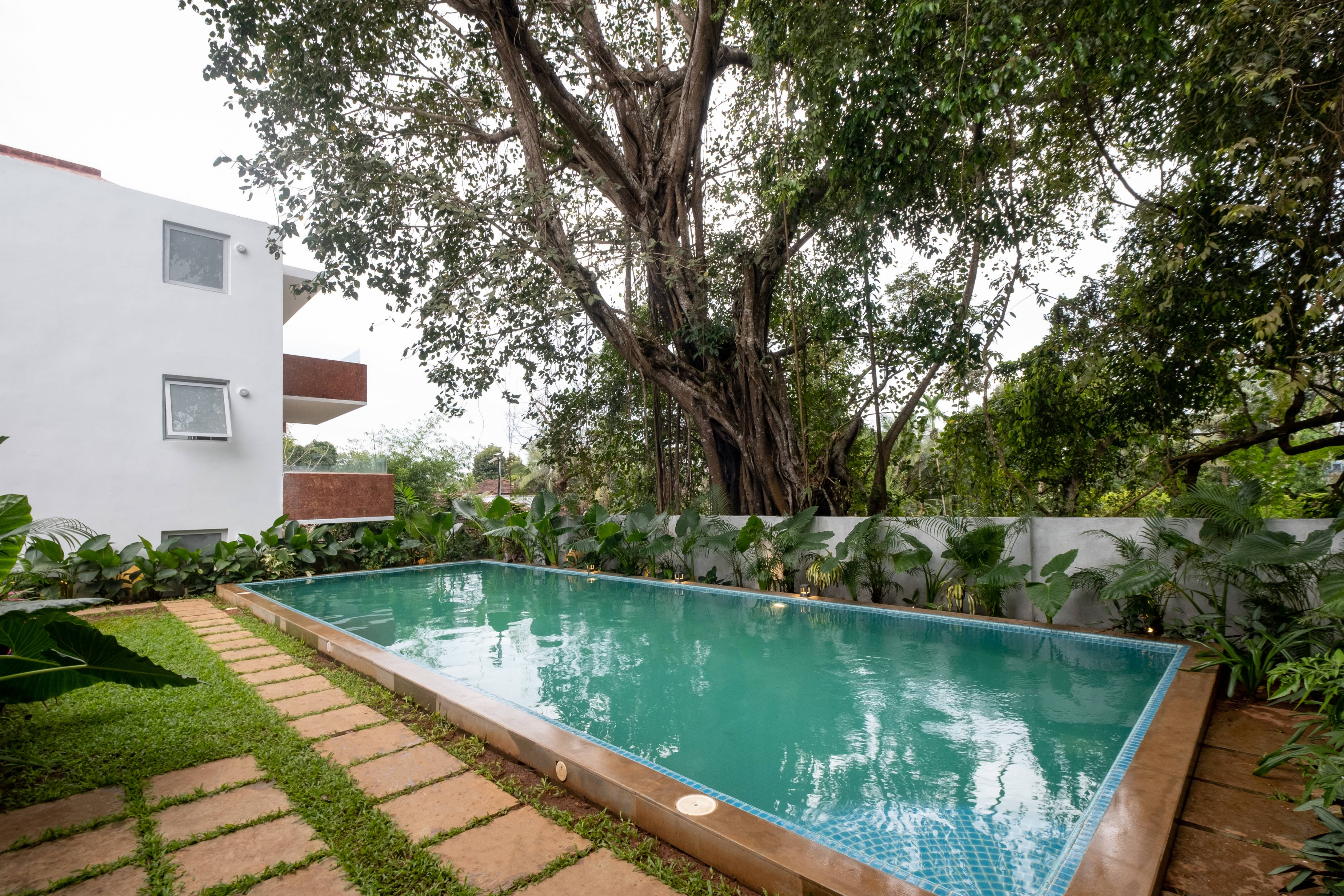 El Raso - Apartment - 01 - Community pool