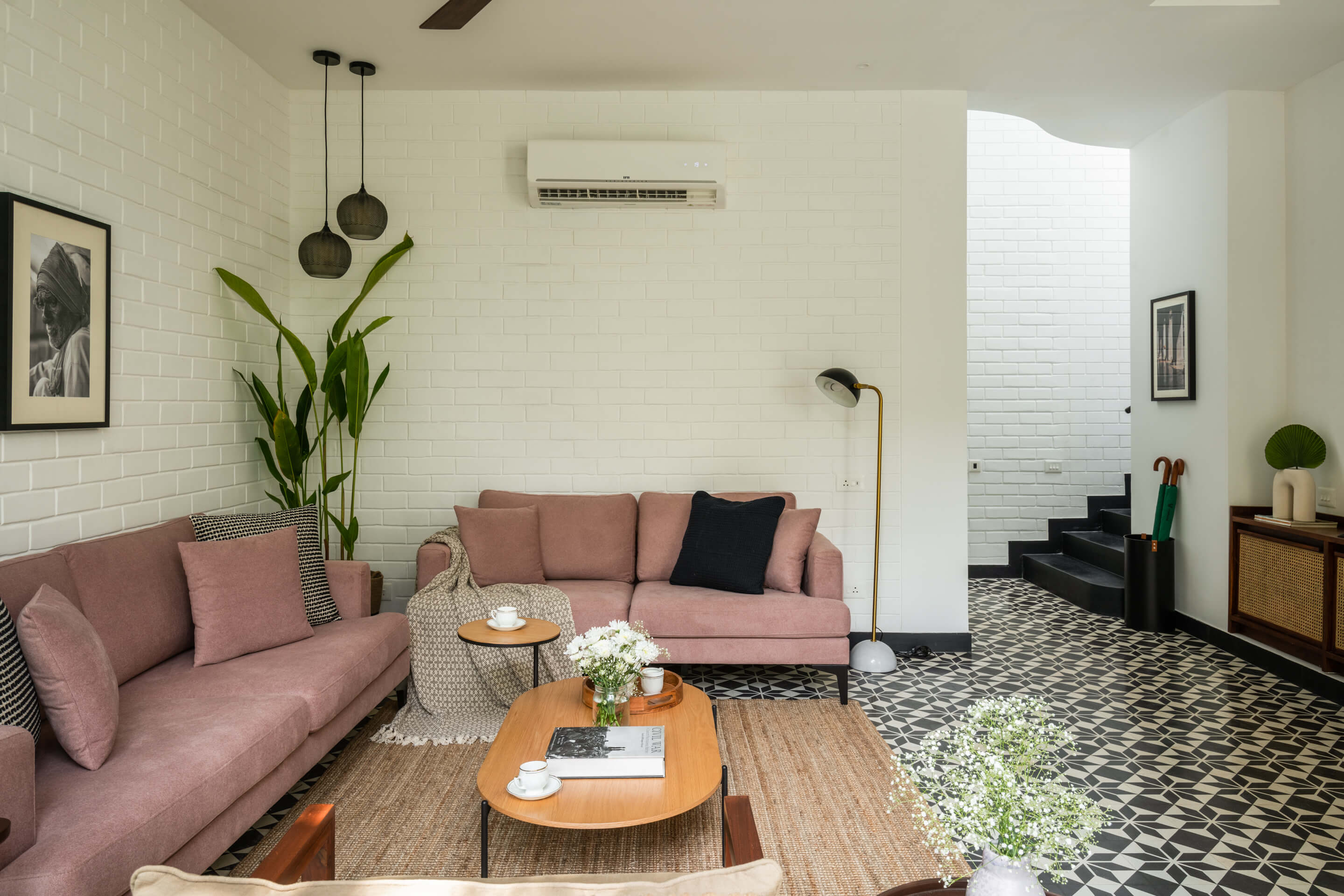 La Avila Estate - Villa - 07 - Living room Interior