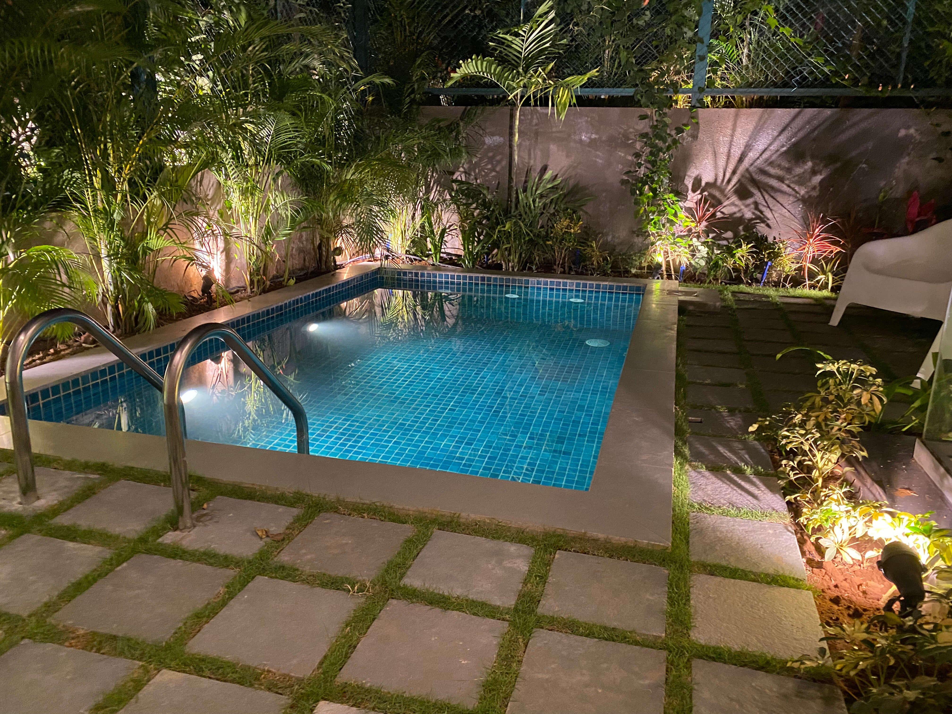 La Avila Estate - Villa - 16 - Pool view