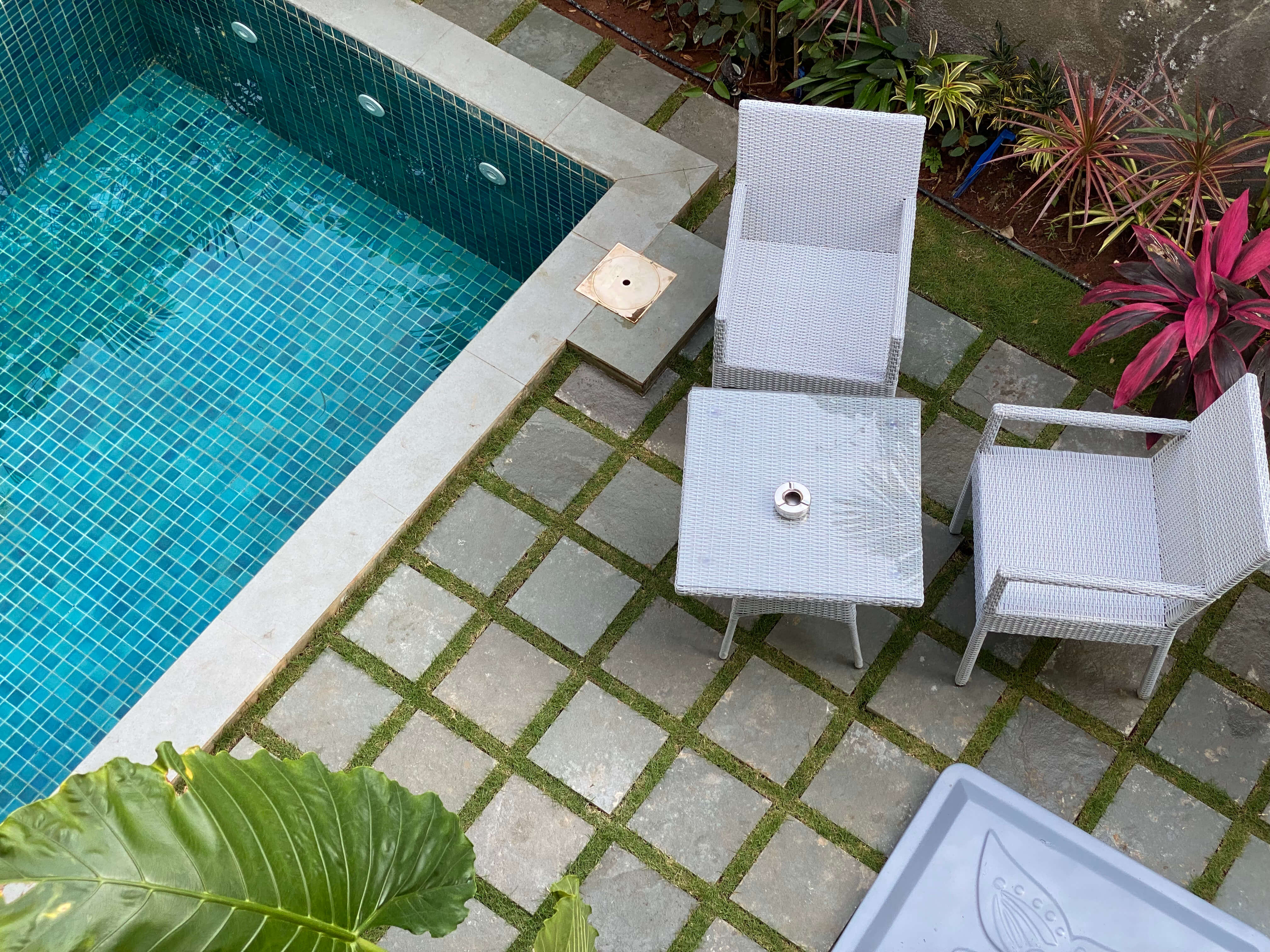 La Avila Estate - Villa - 16 - Pool view