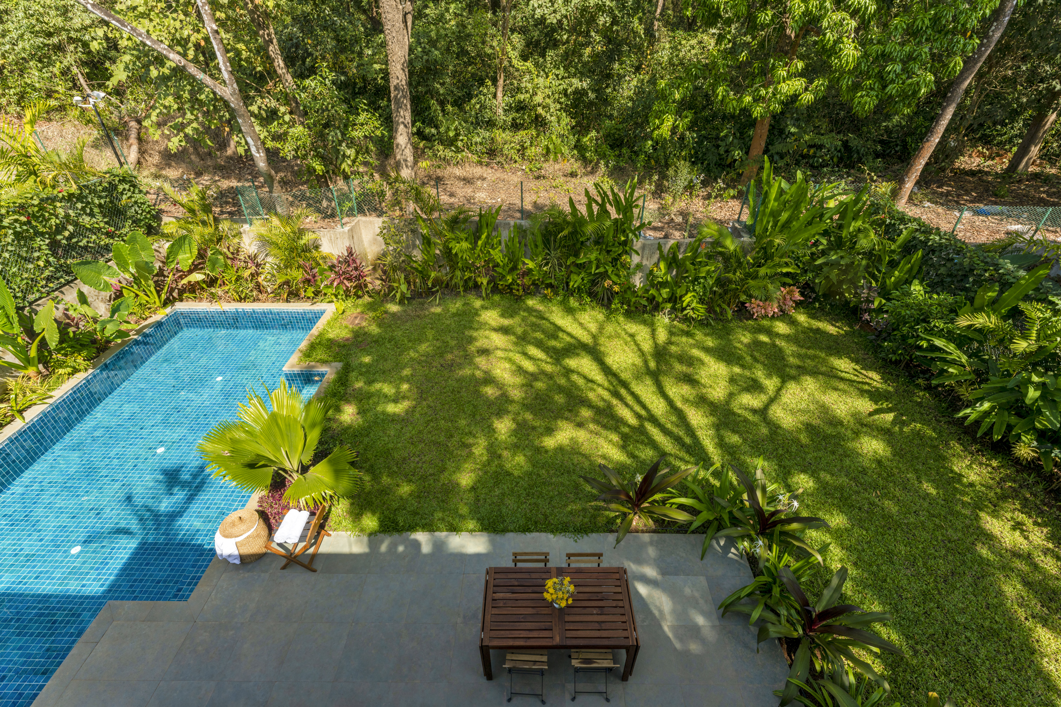 La Macedo - Villa - 03 - Pool view