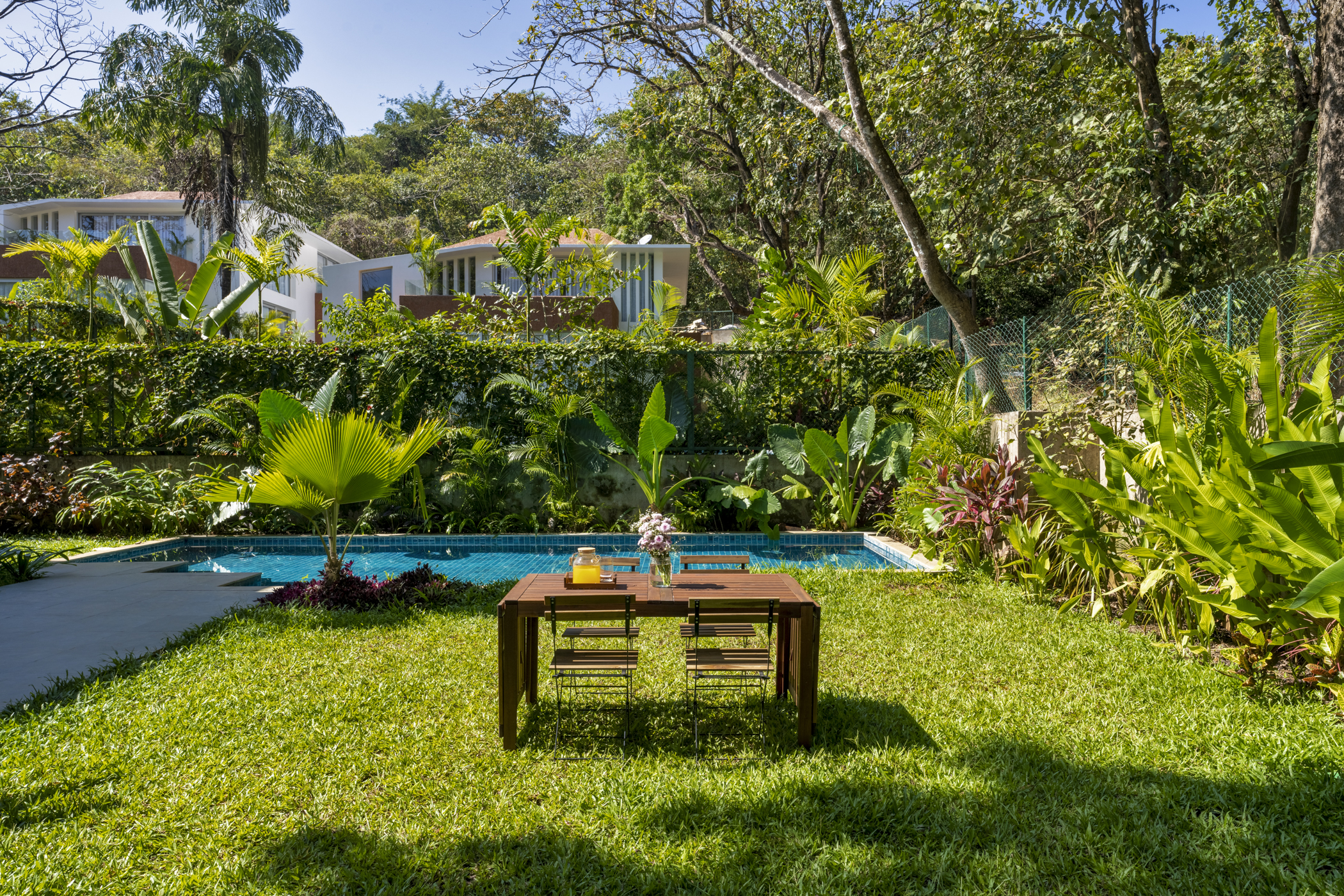 La Macedo - Villa - 03 - Front Exterior