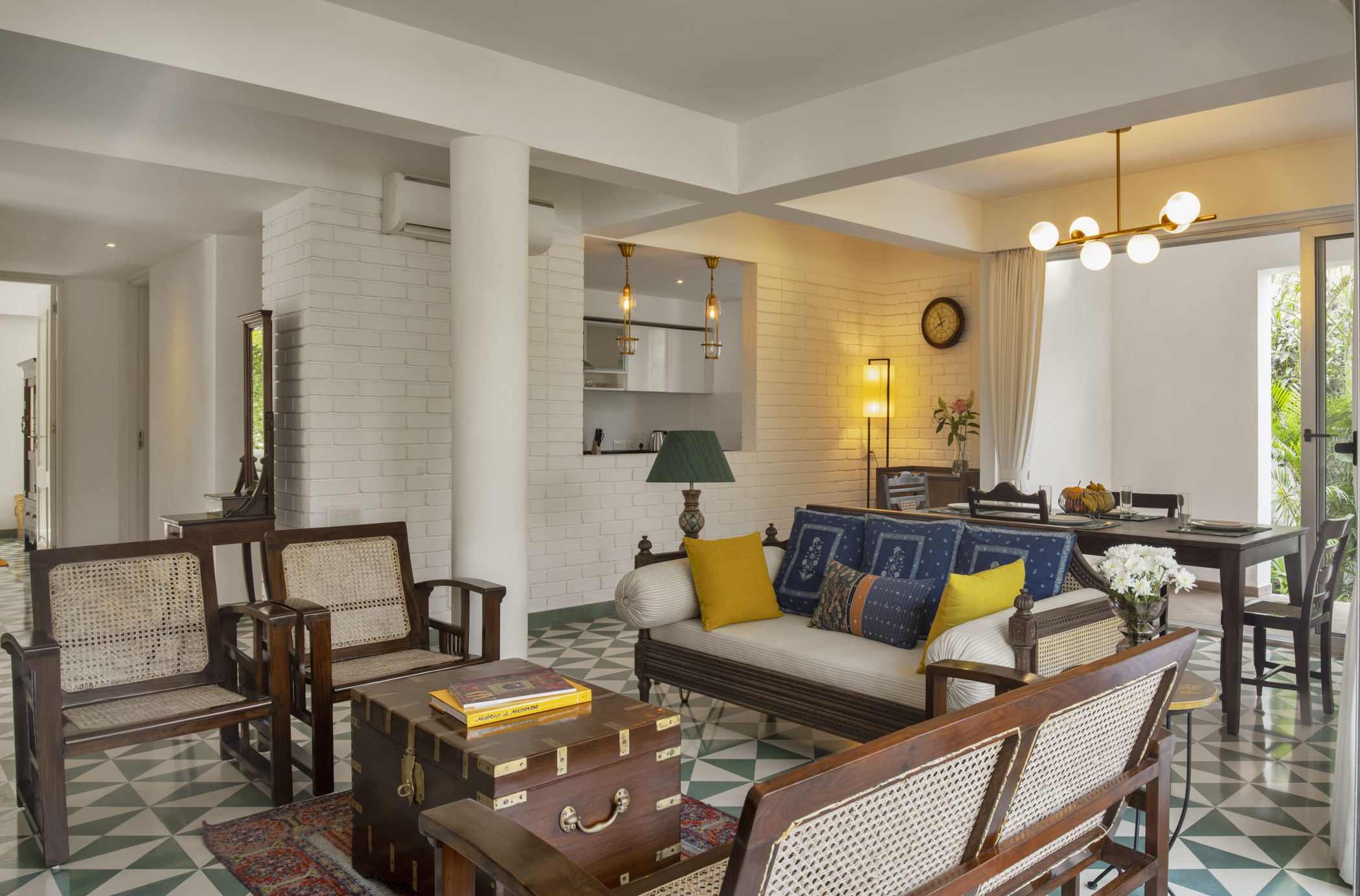 El Tesoro - Apartment - H1 - Living room Interior