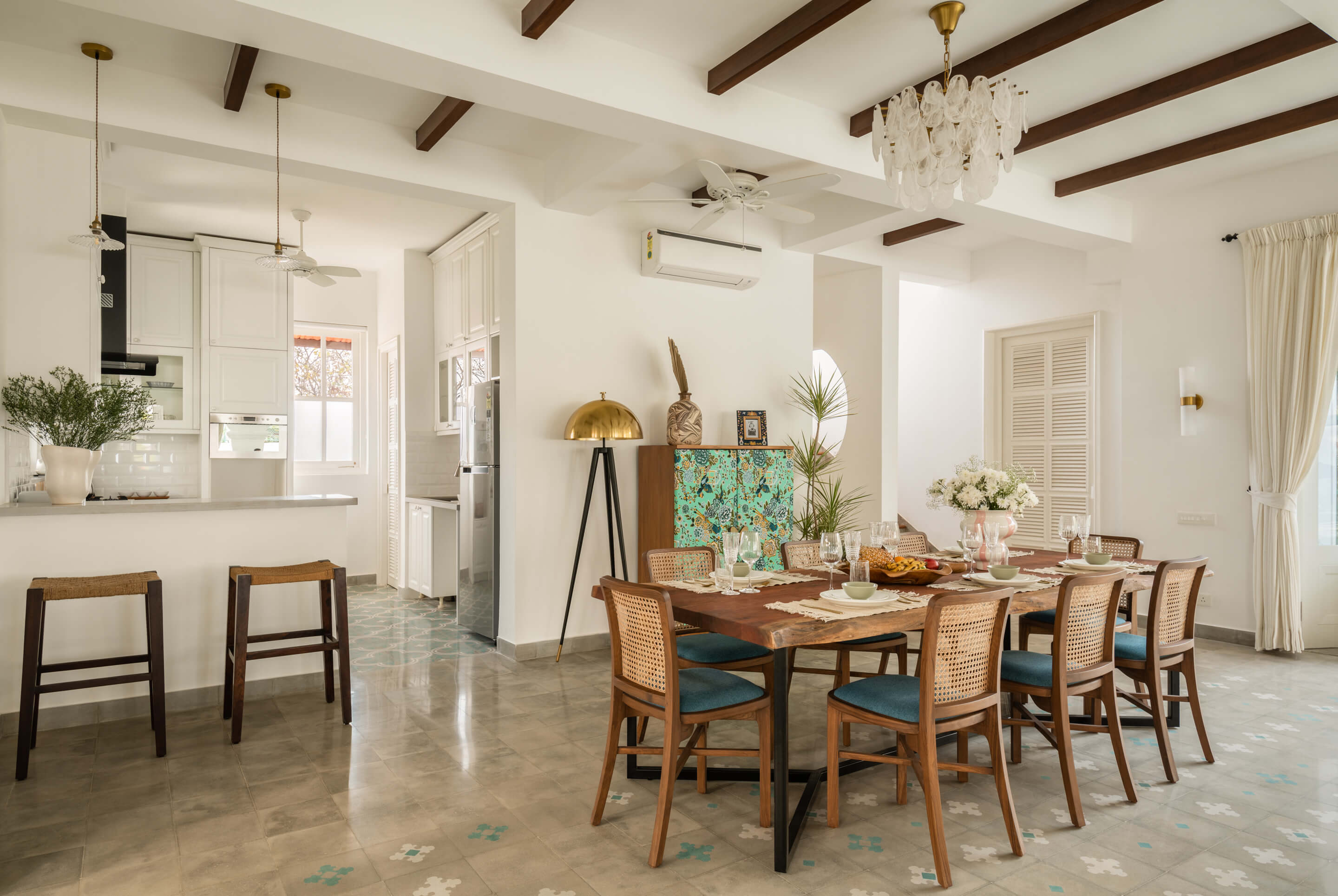 La Mosteiro Estate - Villa - 07 - Indoor dining area