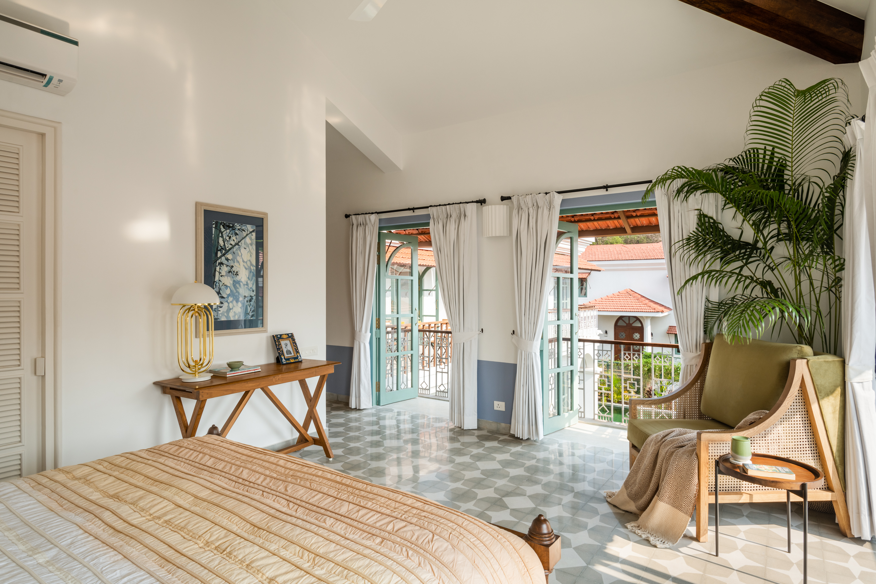 La Mosteiro Estate - Villa - 08 - Bedroom interior