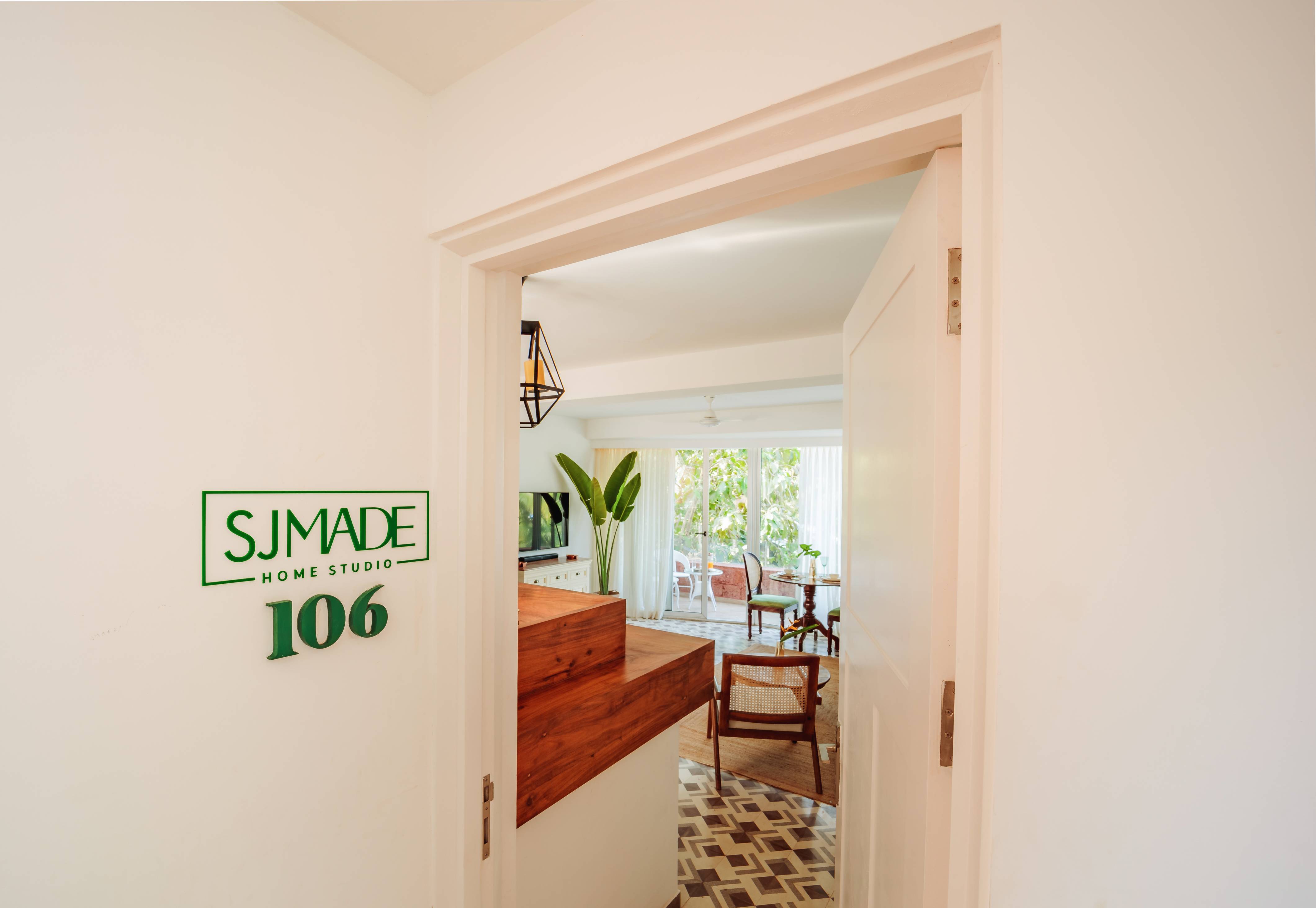 El Raso - Apartment - 106 - Entrance