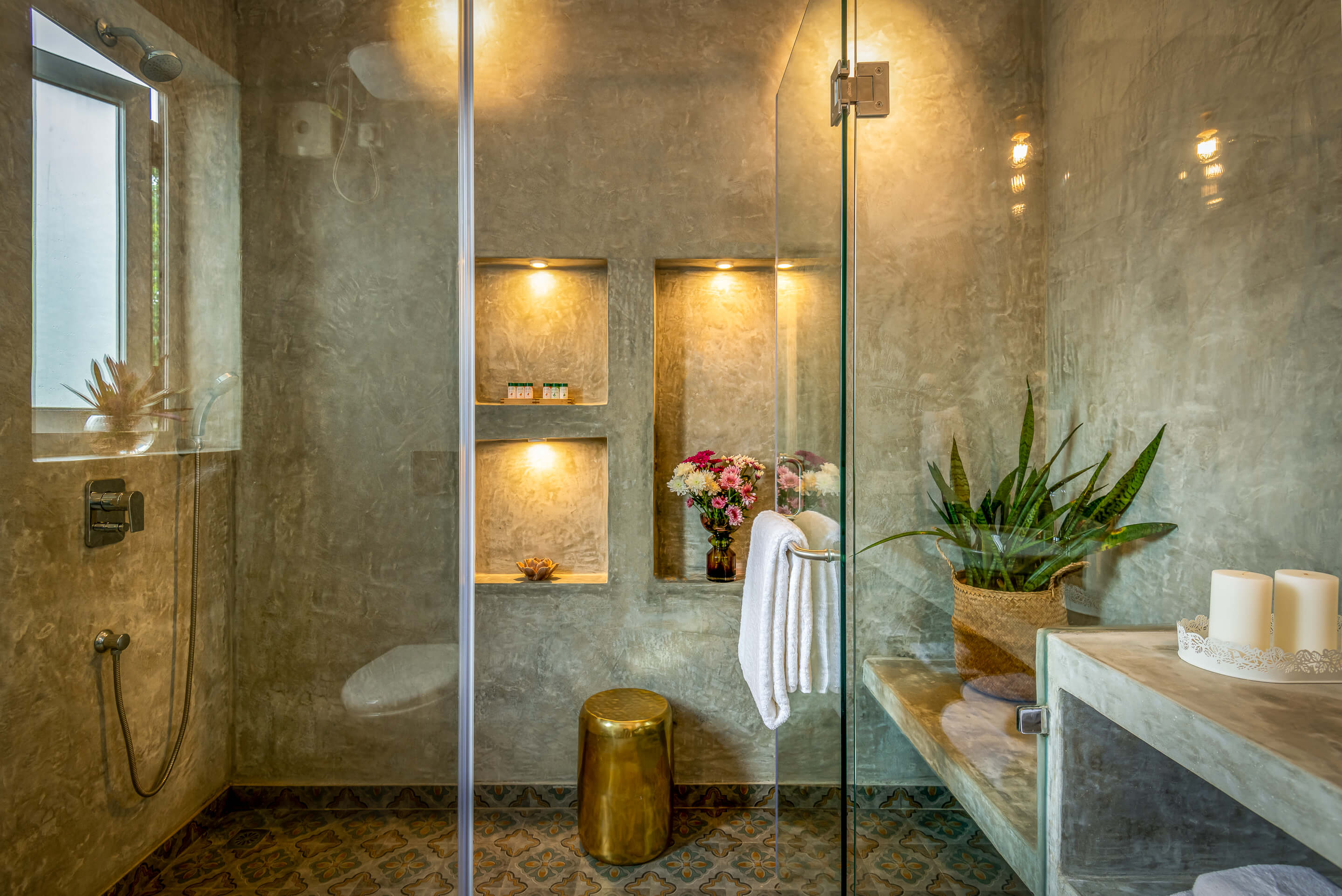 El Tesoro - Apartment - H1 - Bathroom Interiors