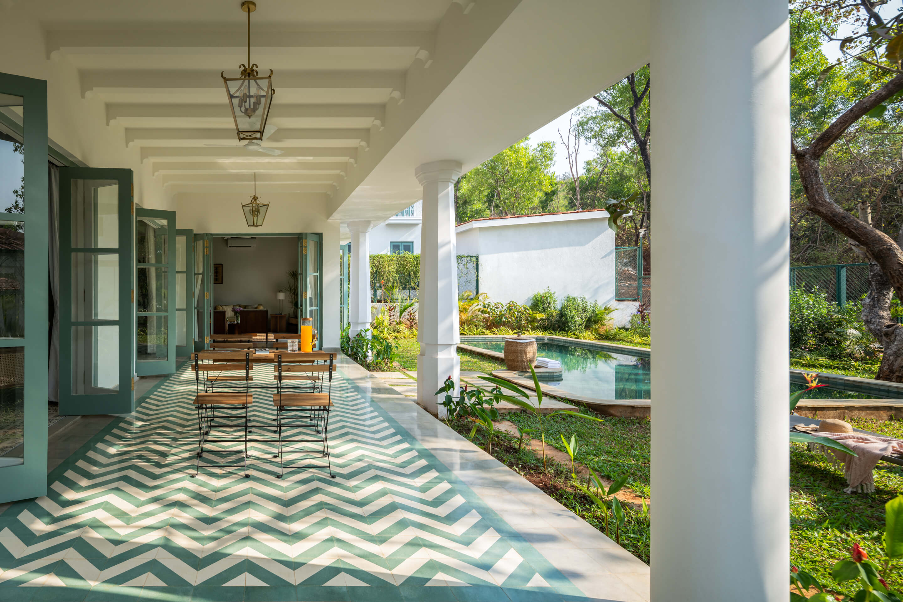 La Mosteiro Estate - Villa - 03 - Front Exterior