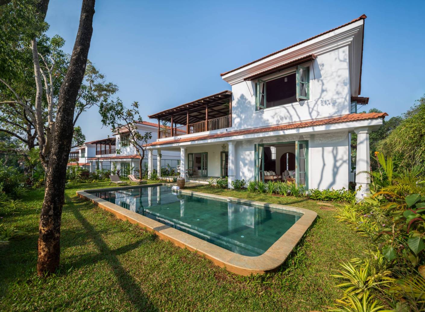 La Mosteiro Estate - Villa - 03 - Pool view