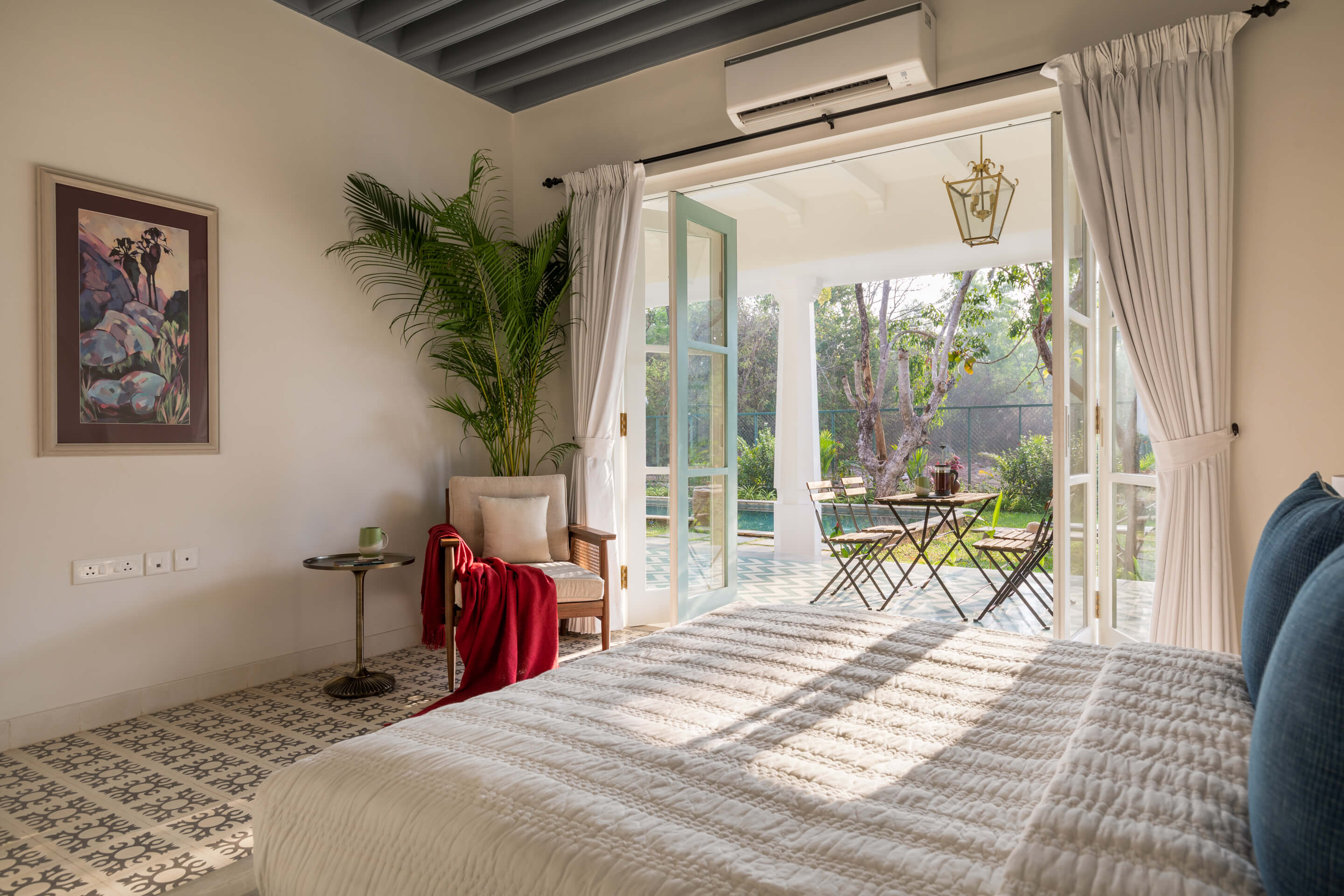 La Mosteiro Estate - Villa - 03 - Bedroom interior