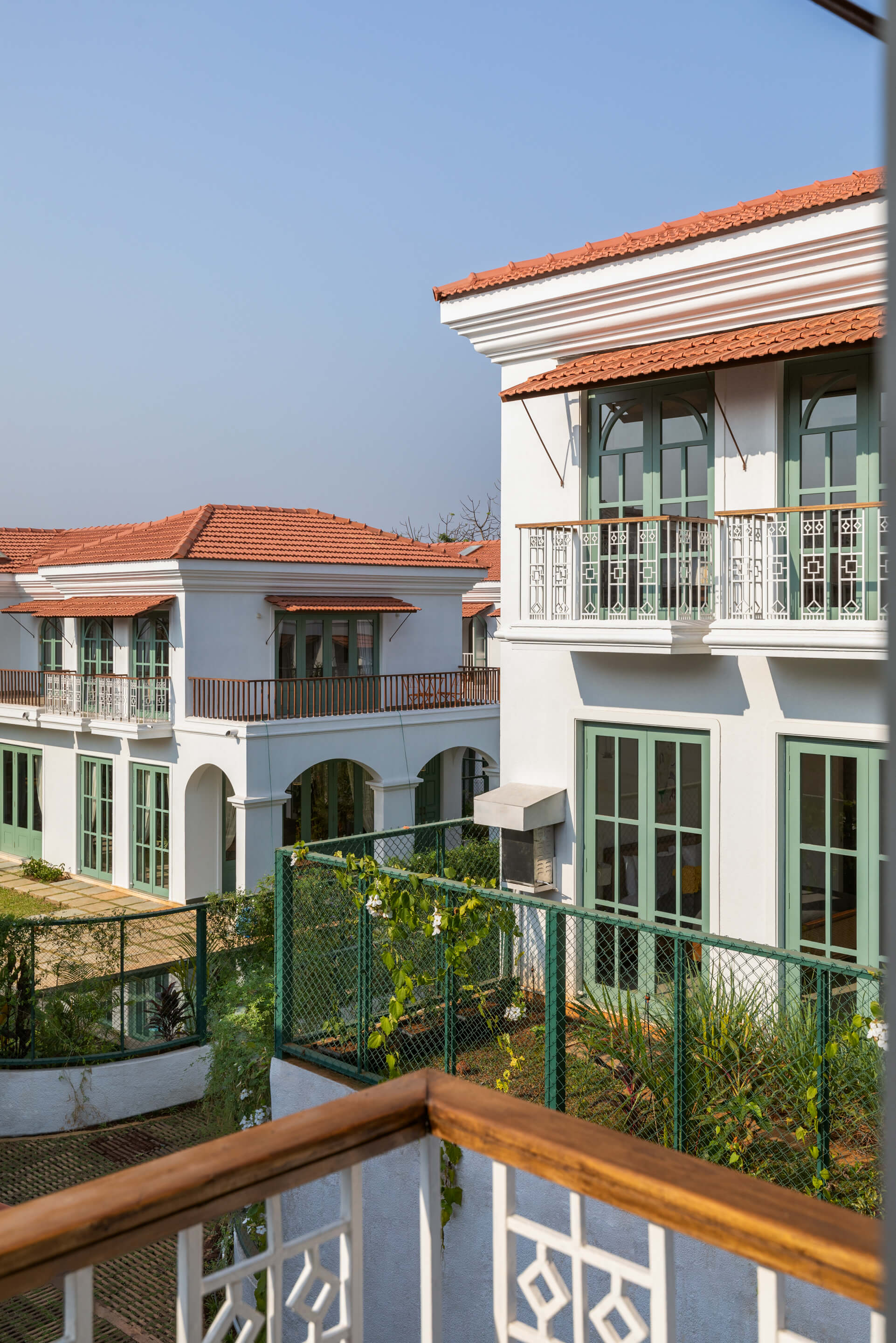 La Mosteiro Estate - Villa - 03 - Front Exterior