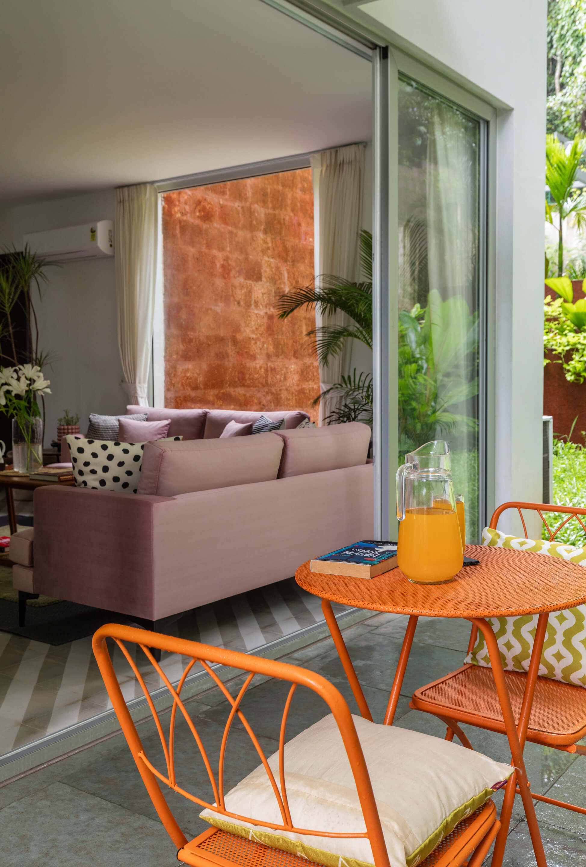 El Rosario - Apartment - 04 - Front Exterior