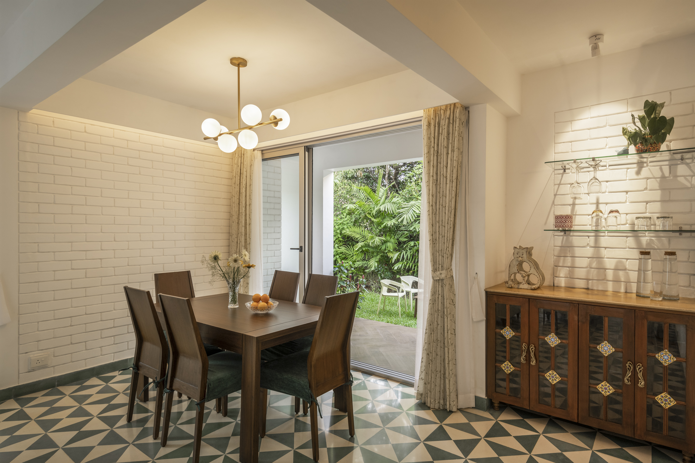 El Tesoro - Apartment - Multi -I- Block - Indoor dining area