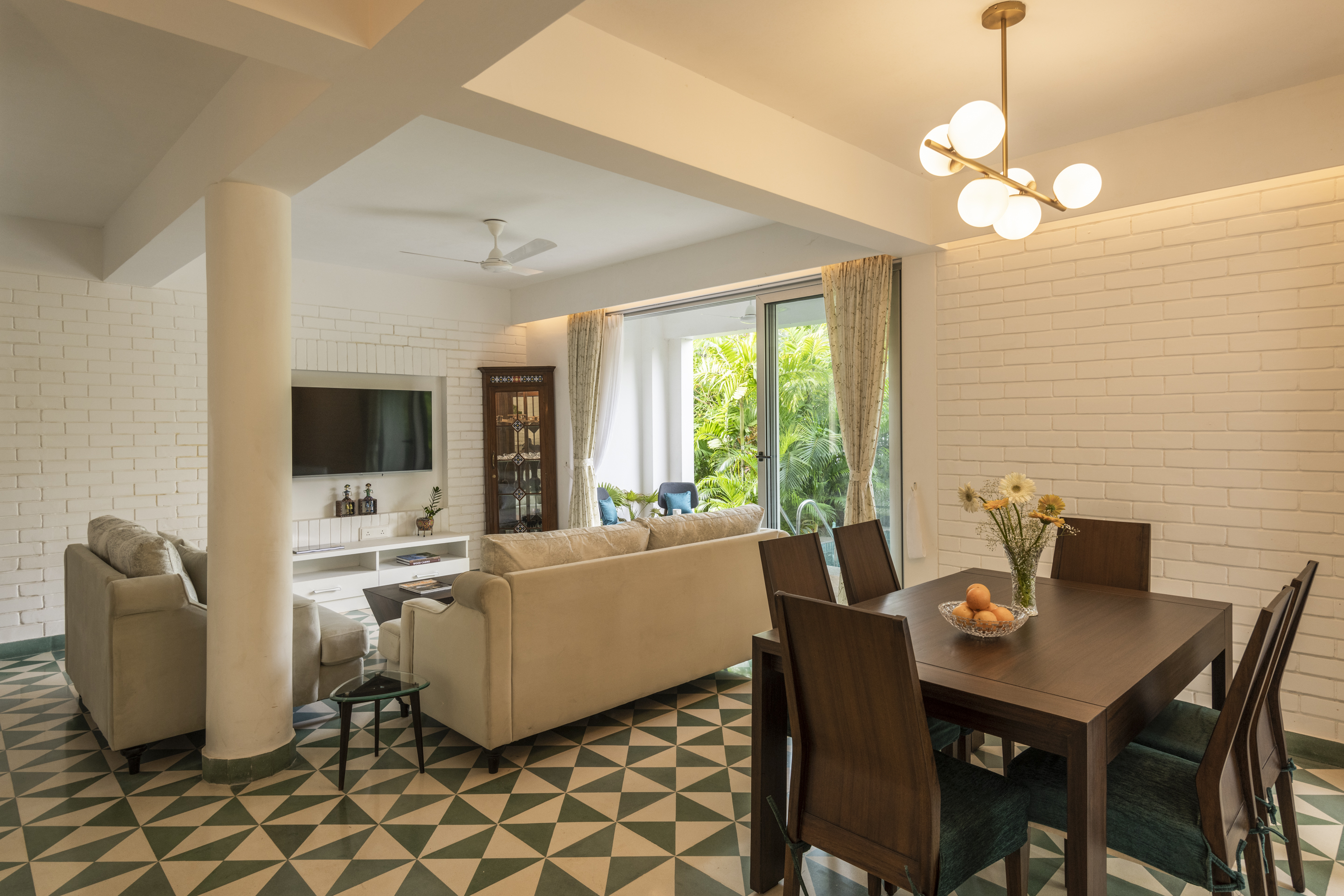 El Tesoro - Apartment - Multi -I- Block - Indoor dining area