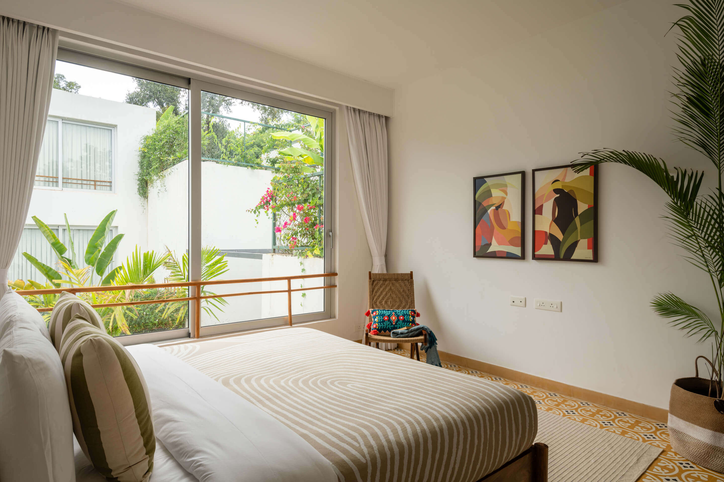 La Meira Estate - Villa - 02 - Bedroom interior