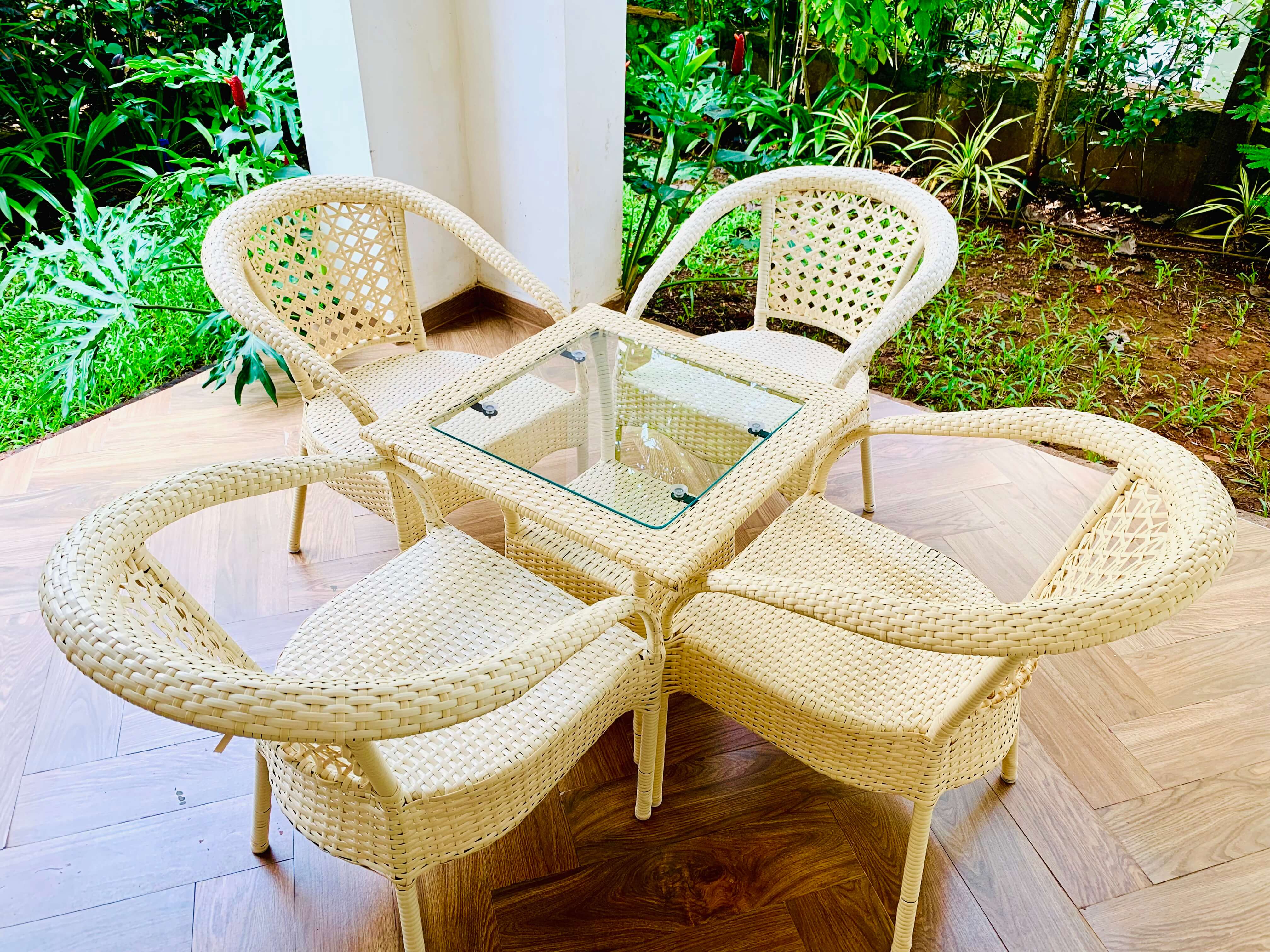 El Tesoro - Apartment - N1 - Front Exterior