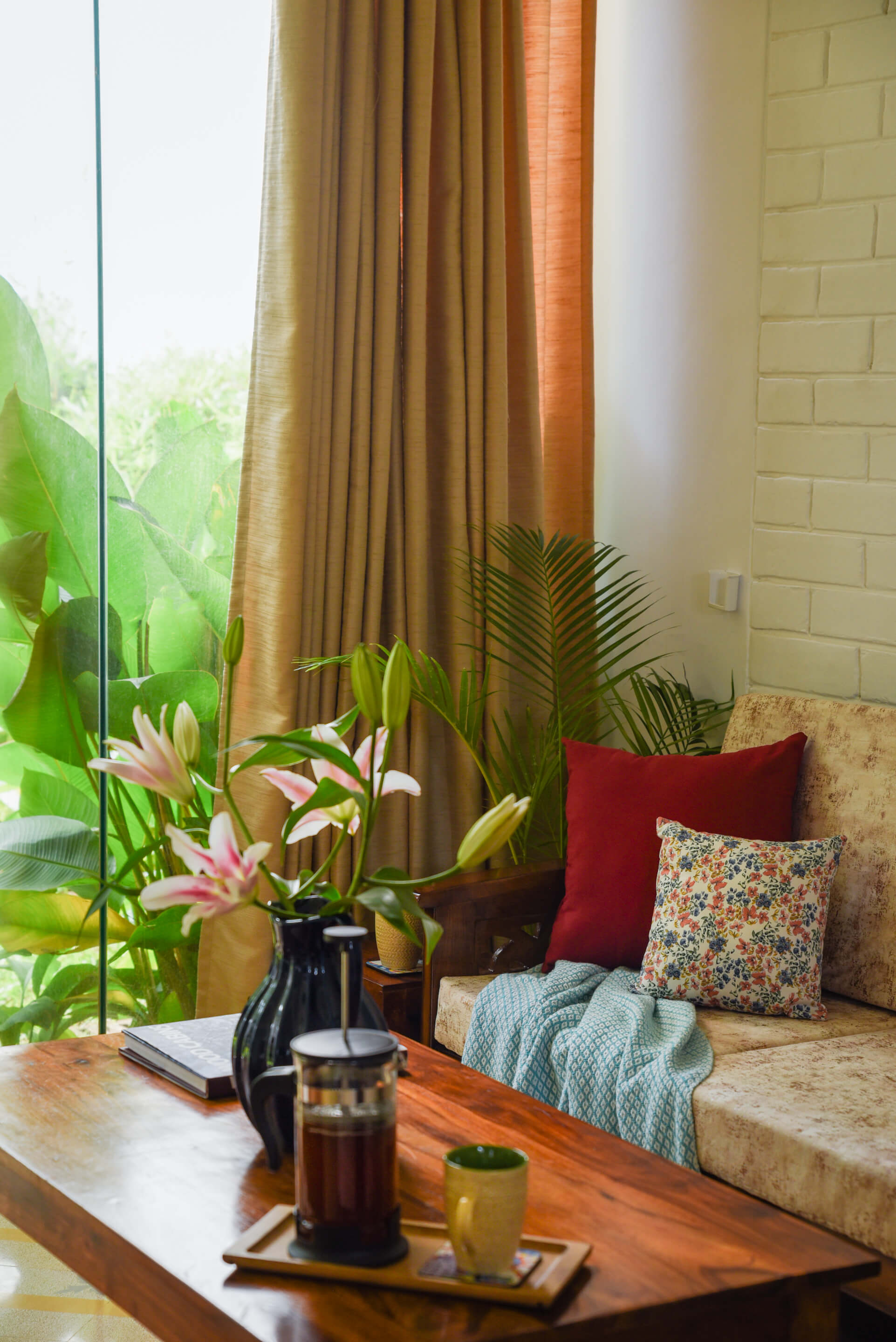 El Raso - Apartment - 02 - Living room Interior