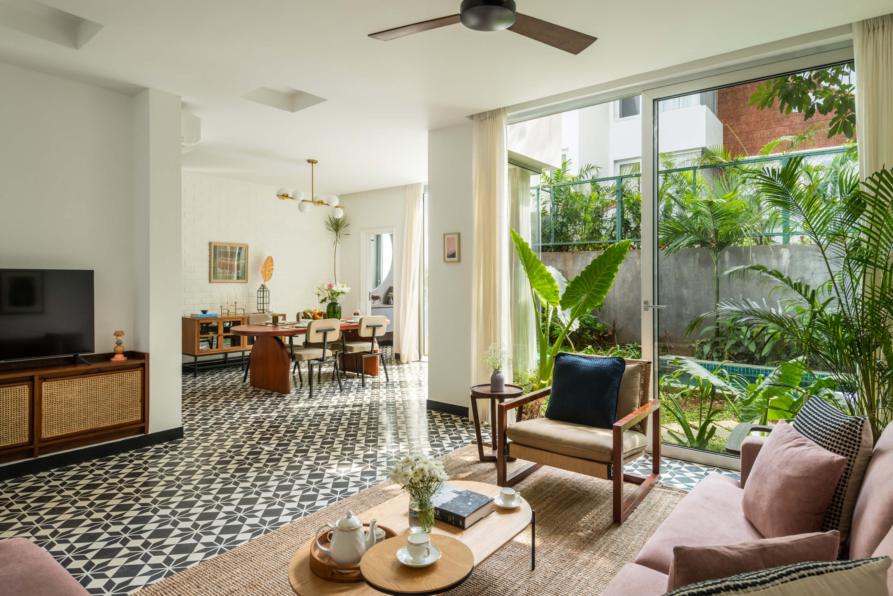 La Avila Estate - Villa - 09 - Living room Interior