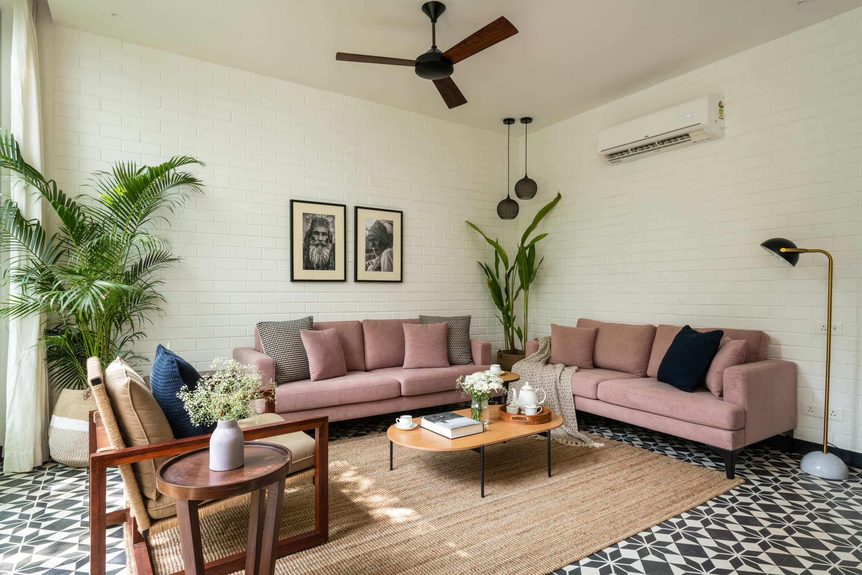 La Avila Estate - Villa - 09 - Living room Interior