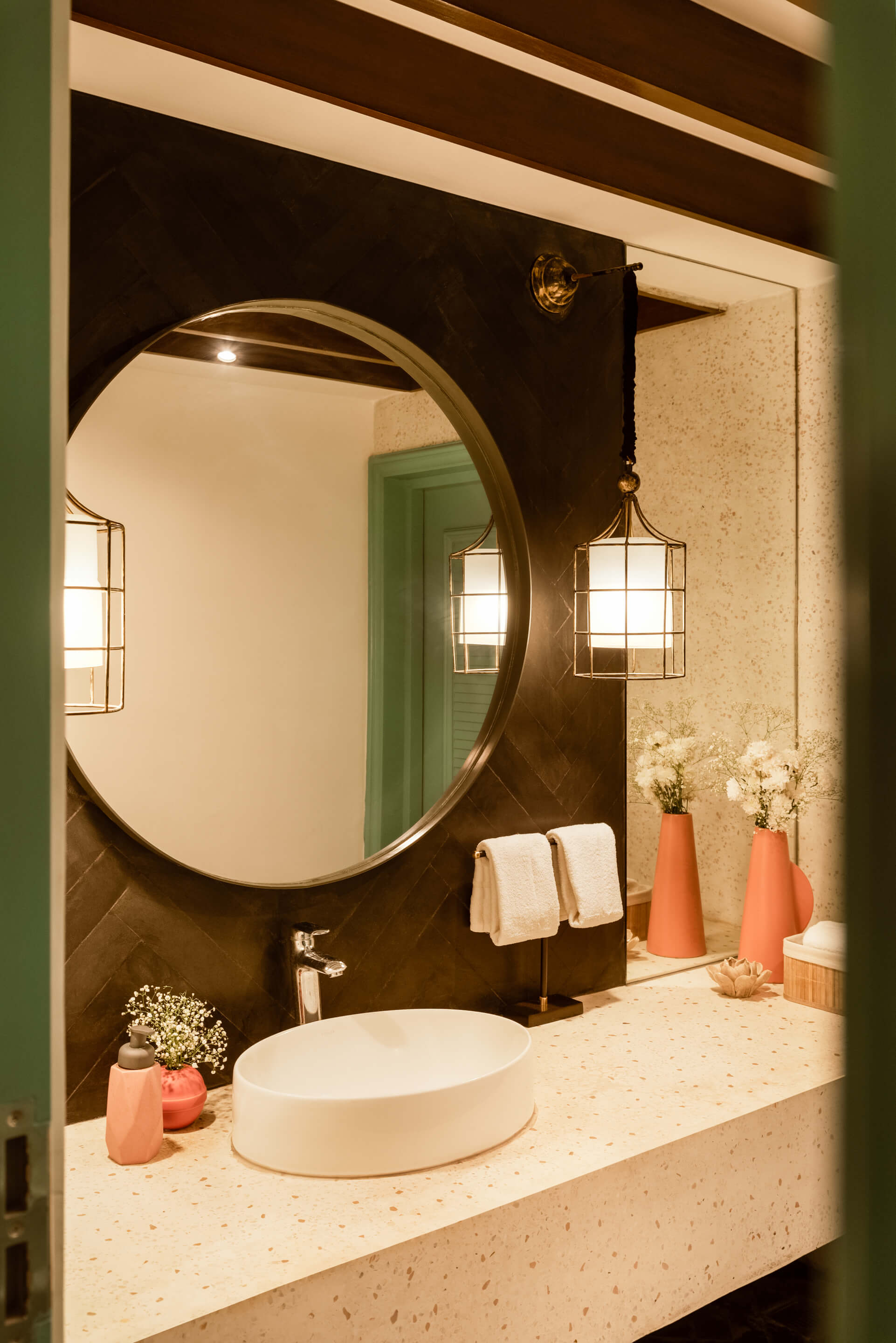 El Reino - Apartment - B2 - Bathroom Interiors