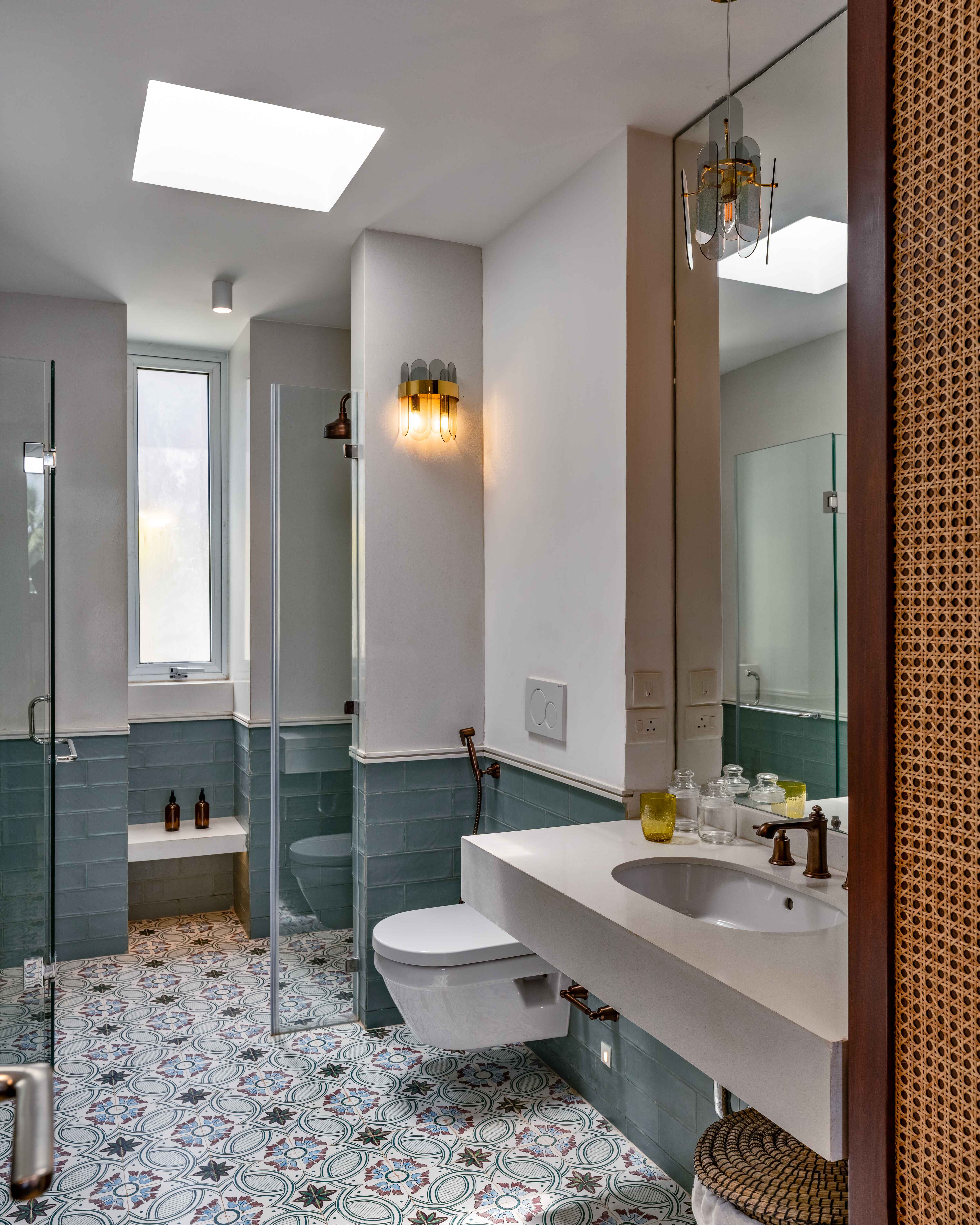 La Verona Estate - Villa - 04 - Bathroom Interiors