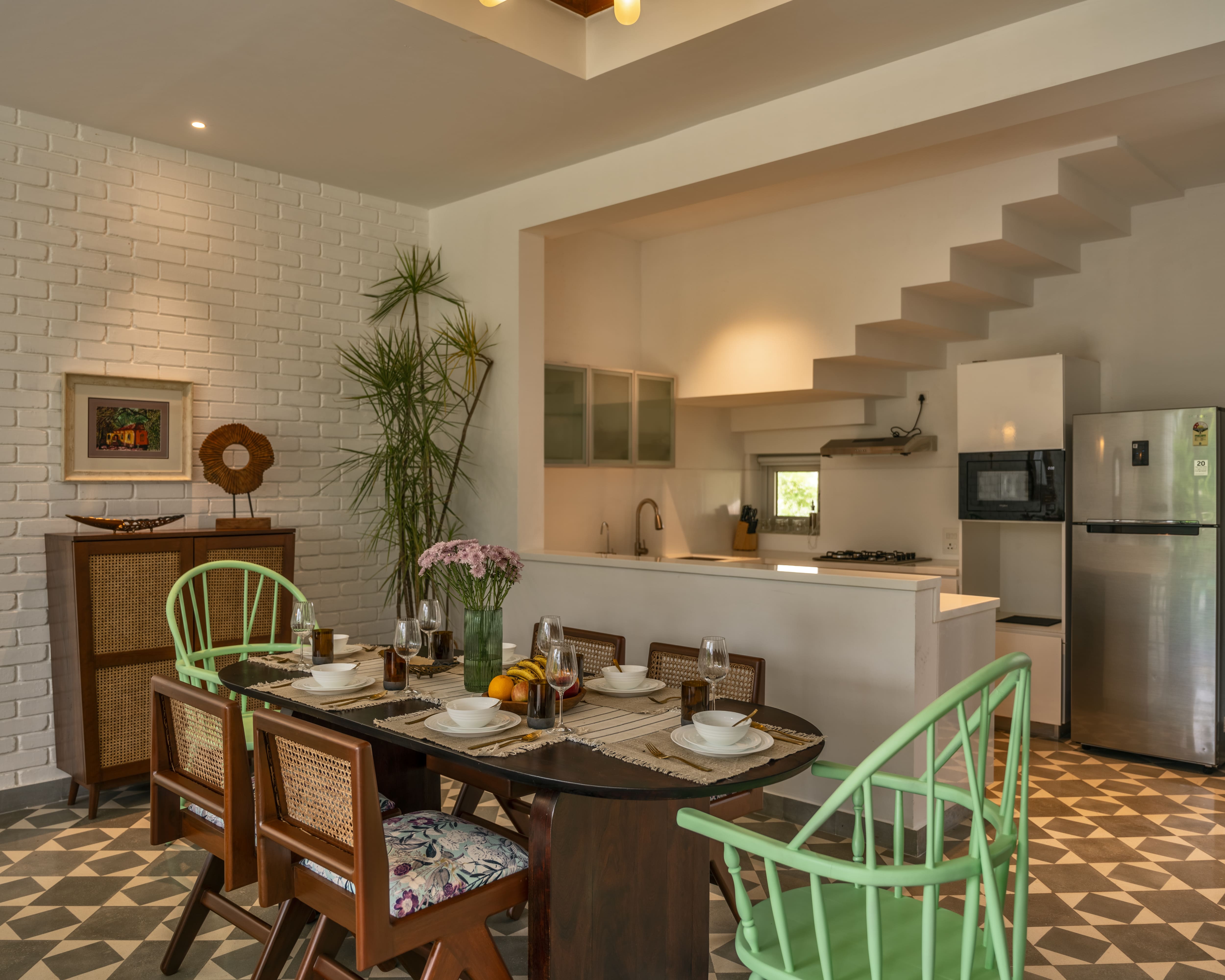 La Dora Estate - Villa - 05 - Villa -Indoor dining area