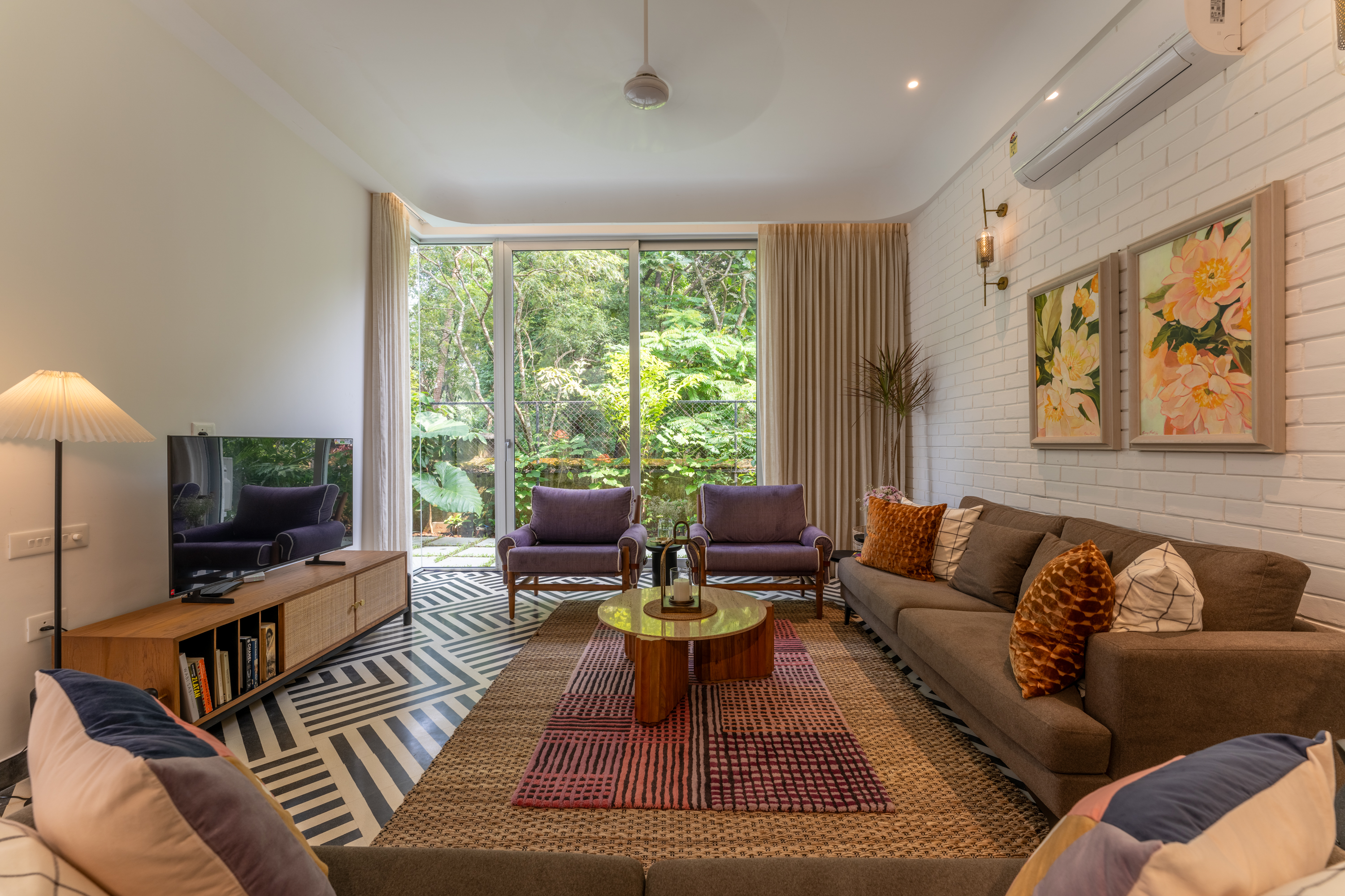 La Masillia - Villa - 04 - Living room Interior