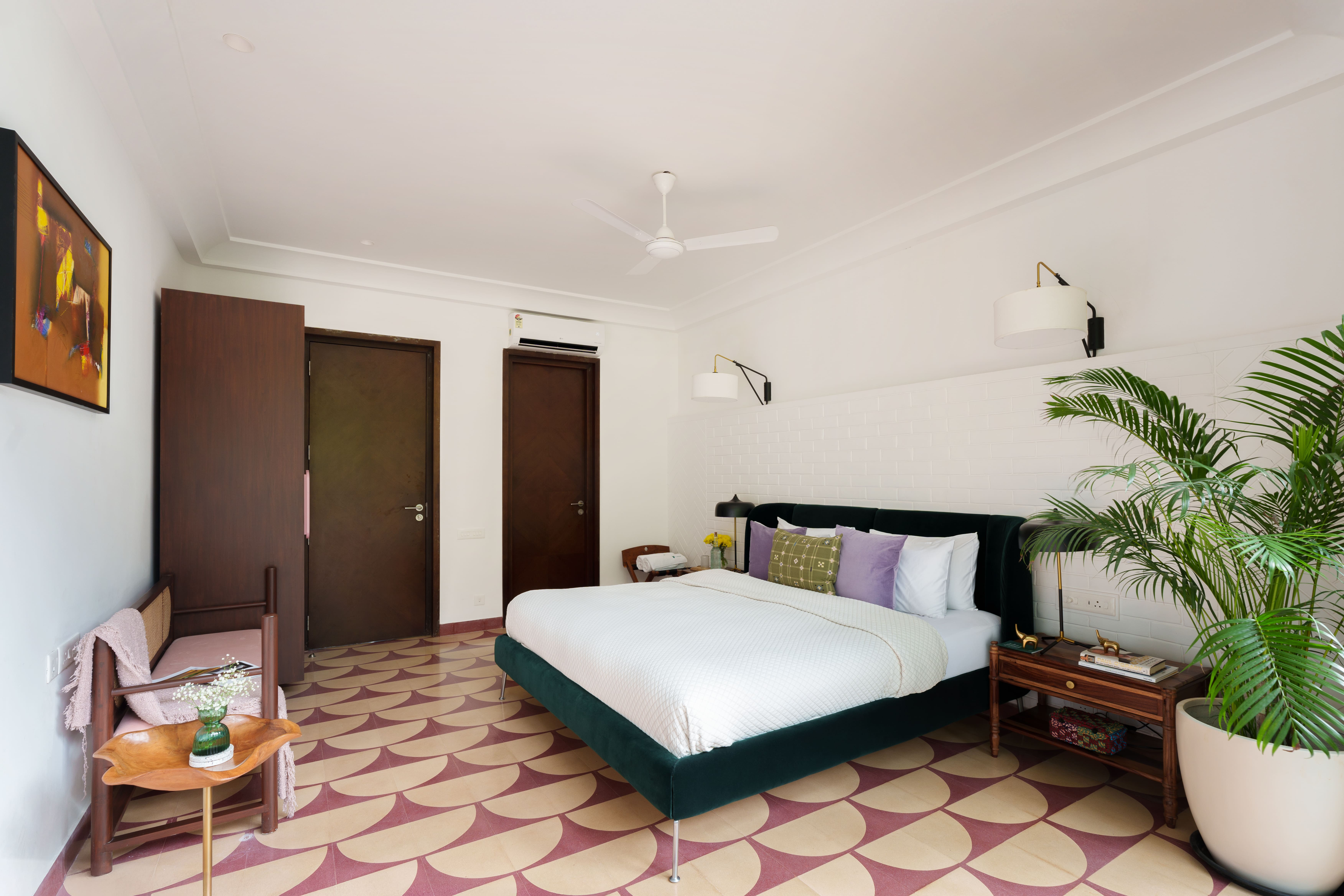 La Verona Estate - Villa - 07 - Bedroom interior