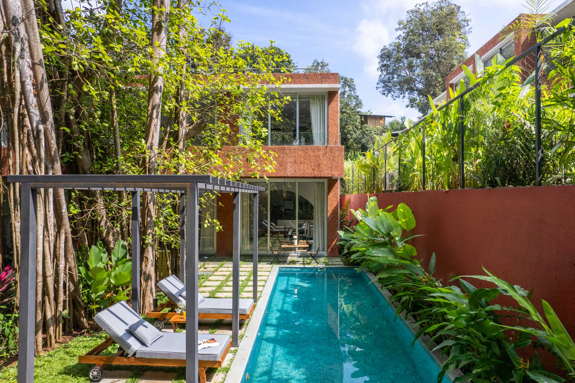 La Verona Estate - Villa - 07 - Pool view