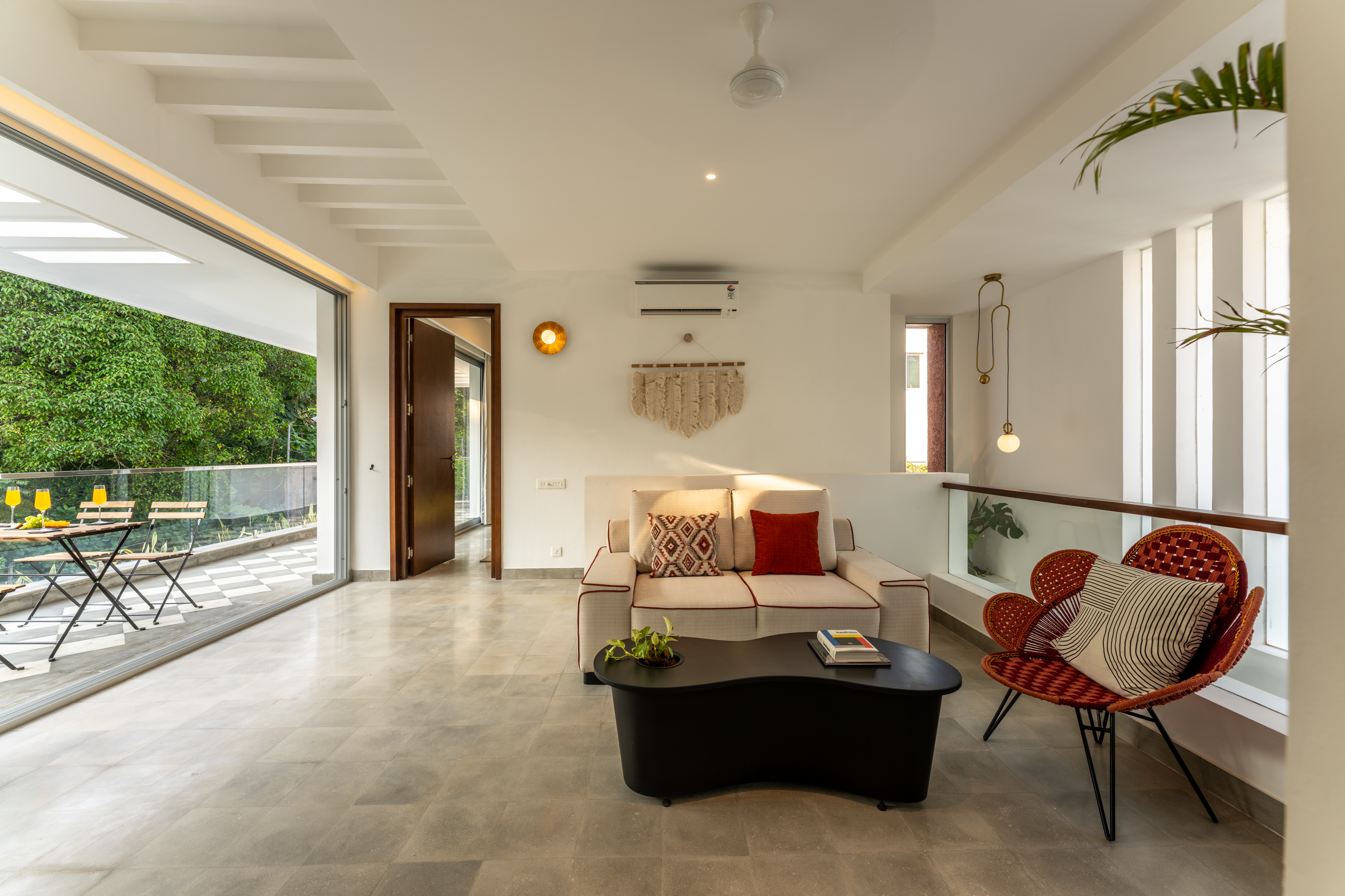 La Masseria Estate - Villa - 06 - Interior View