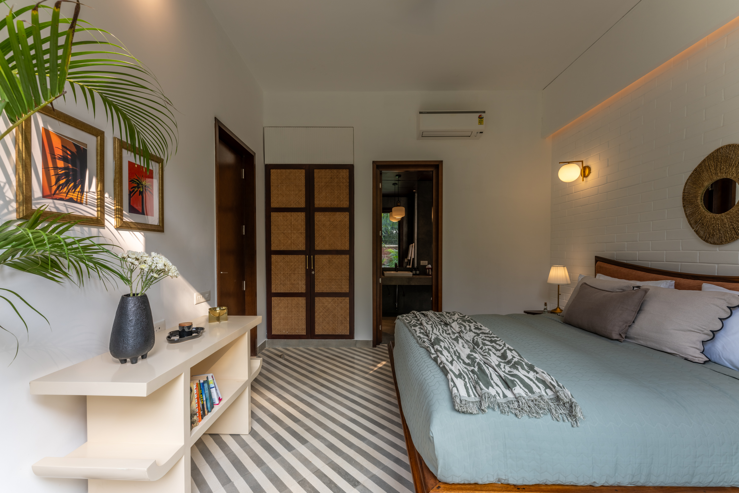 La Masseria Estate - Villa - 06 - Bedroom interior