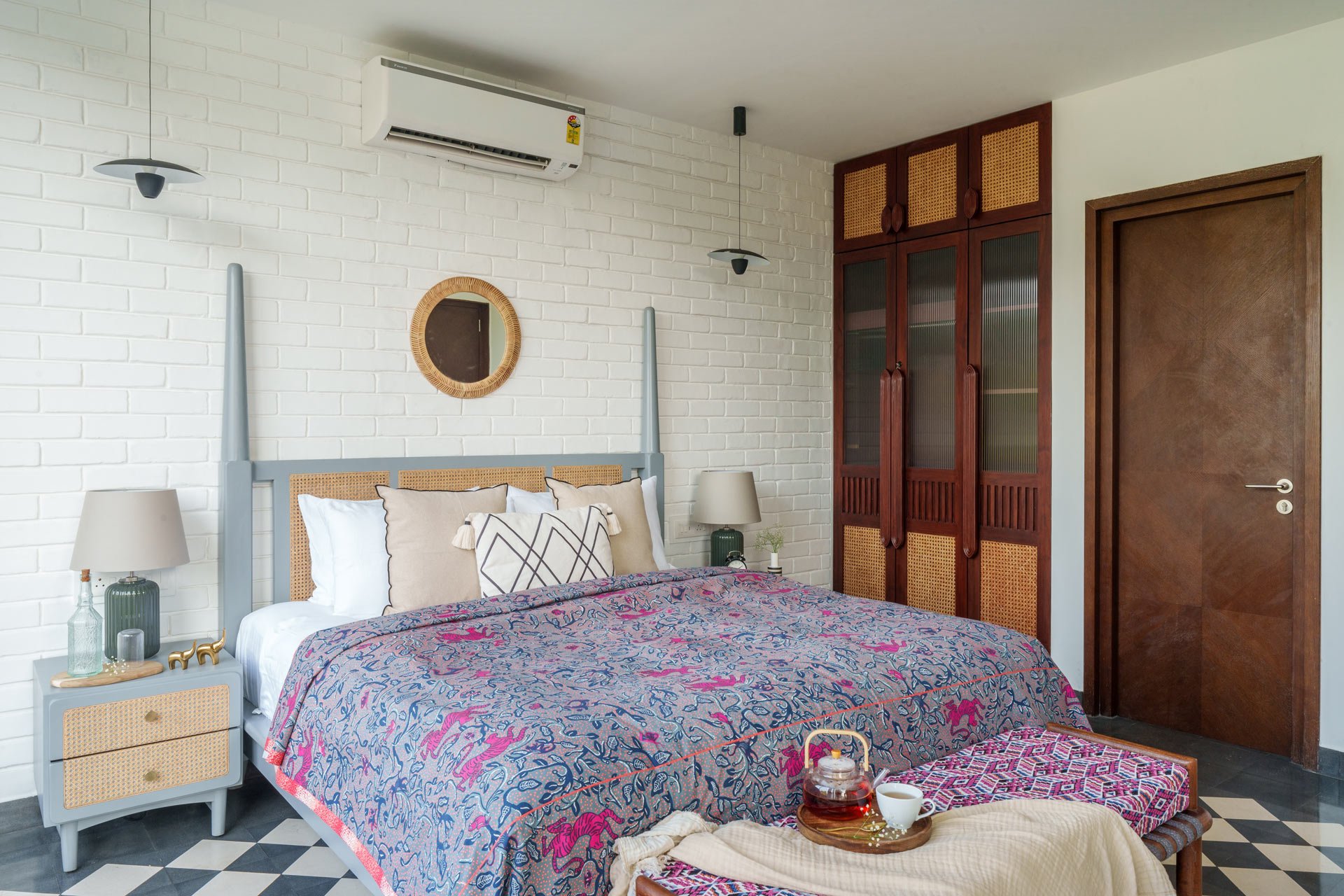 La Zorita Estate - Villa - 01 - Bedroom interior