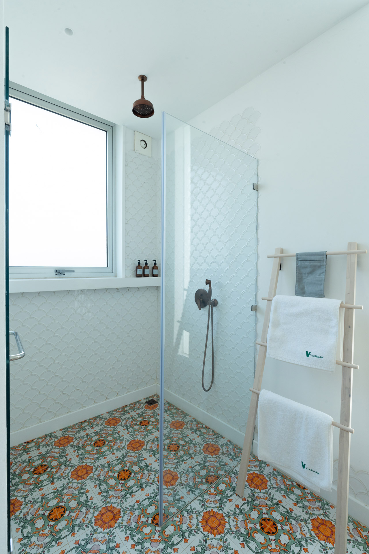 La Zorita Estate - Villa - 01 - Bathroom Interiors