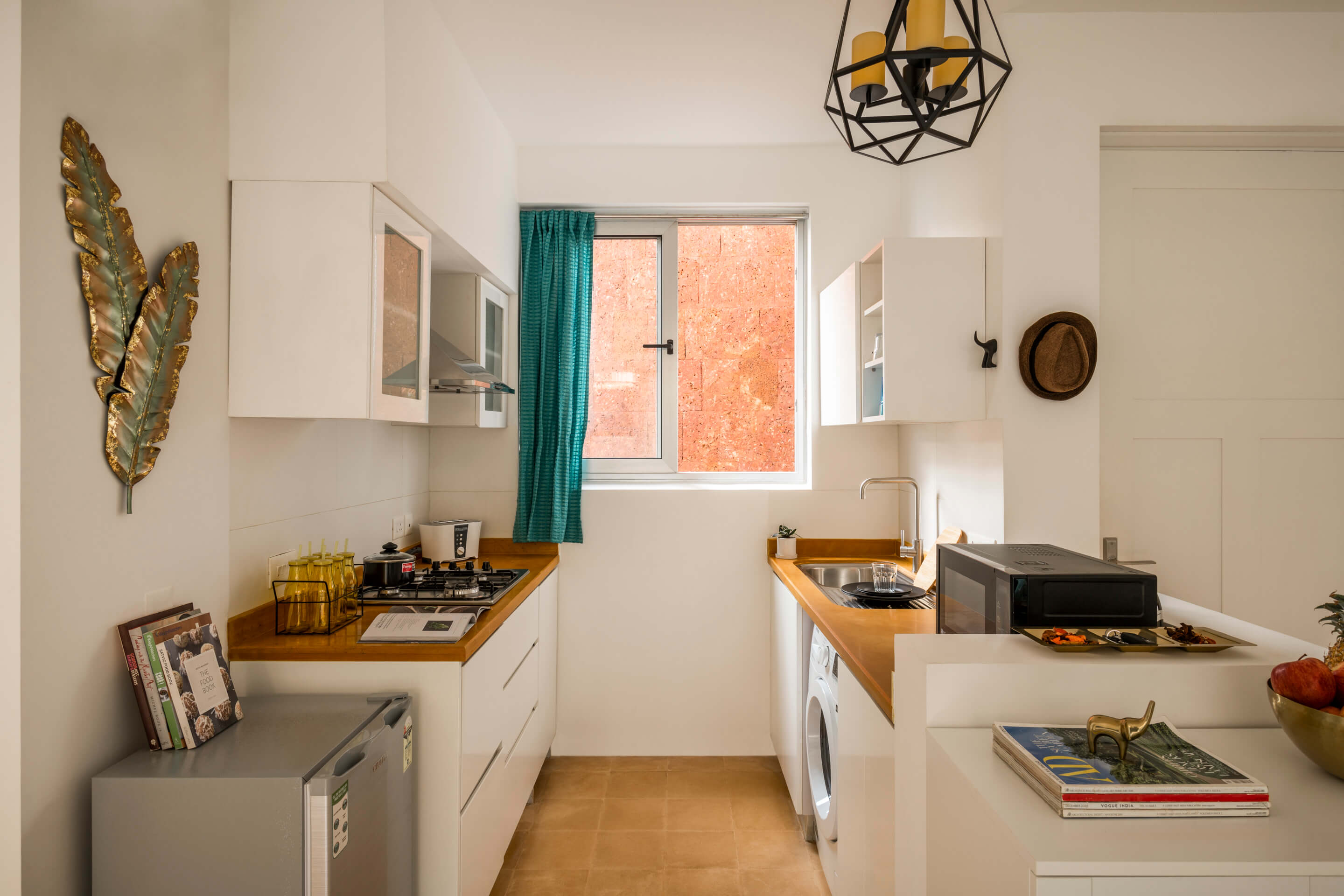 El Raso - Apartment - 08 - Kitchen Interior