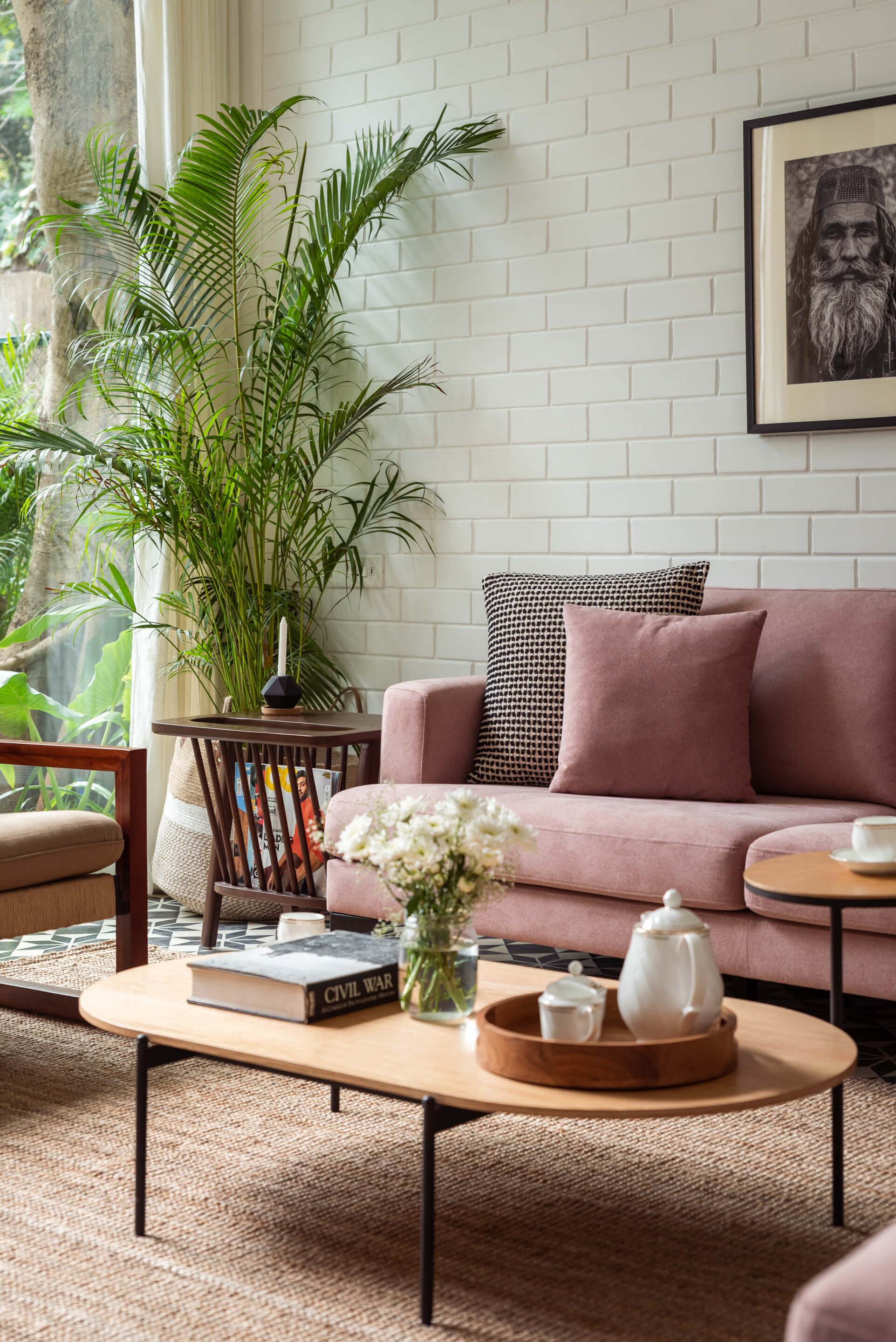 La Avila Estate - Villa - 08 - Living room Interior