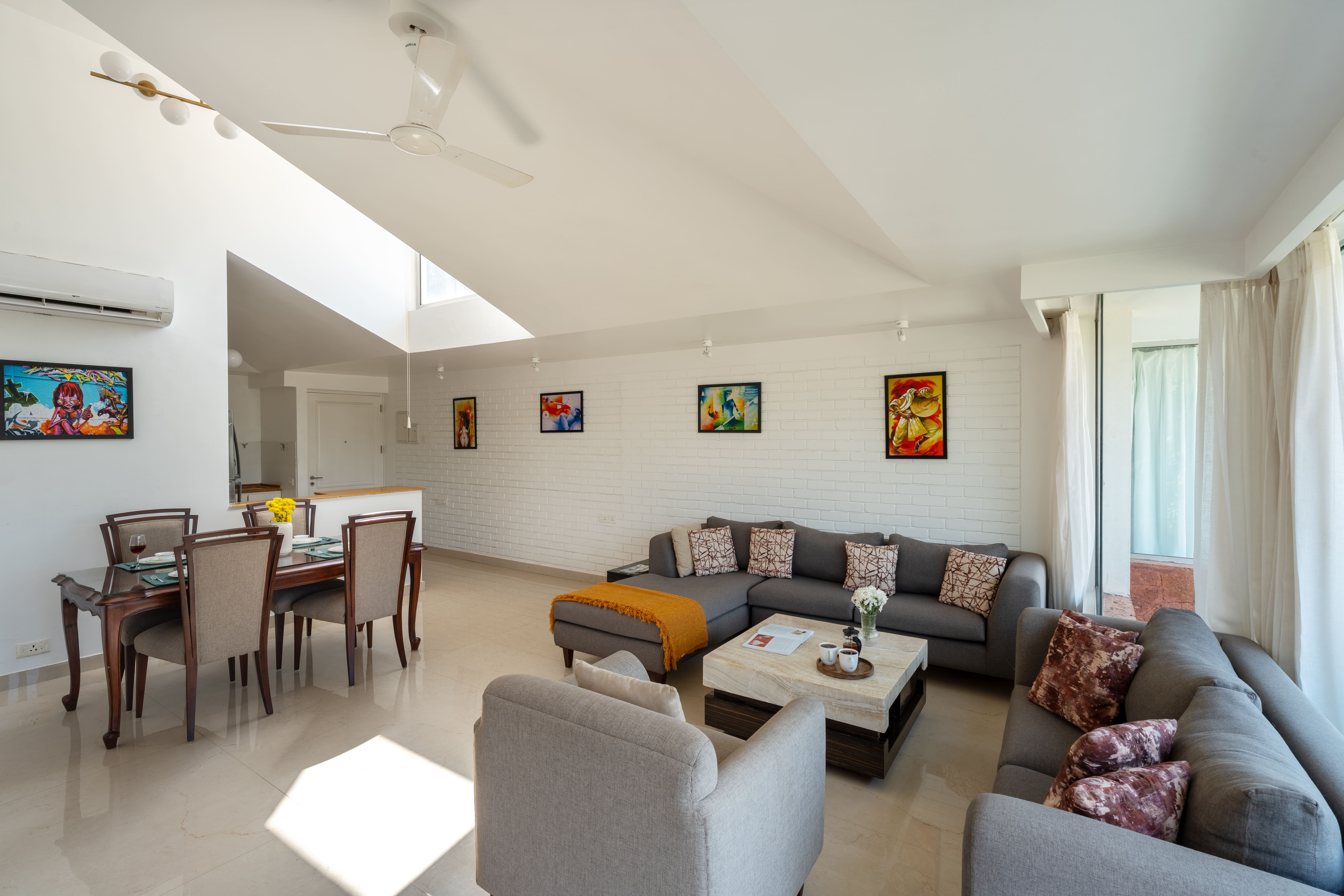 El Sereno - Apartment - 206 - Living room Interior