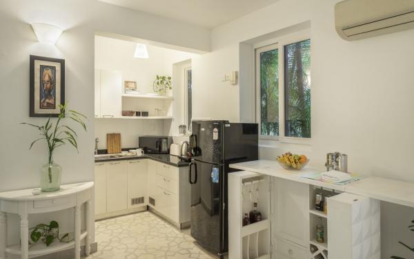 Fully equipped kitchen