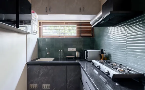 Fully equipped kitchen