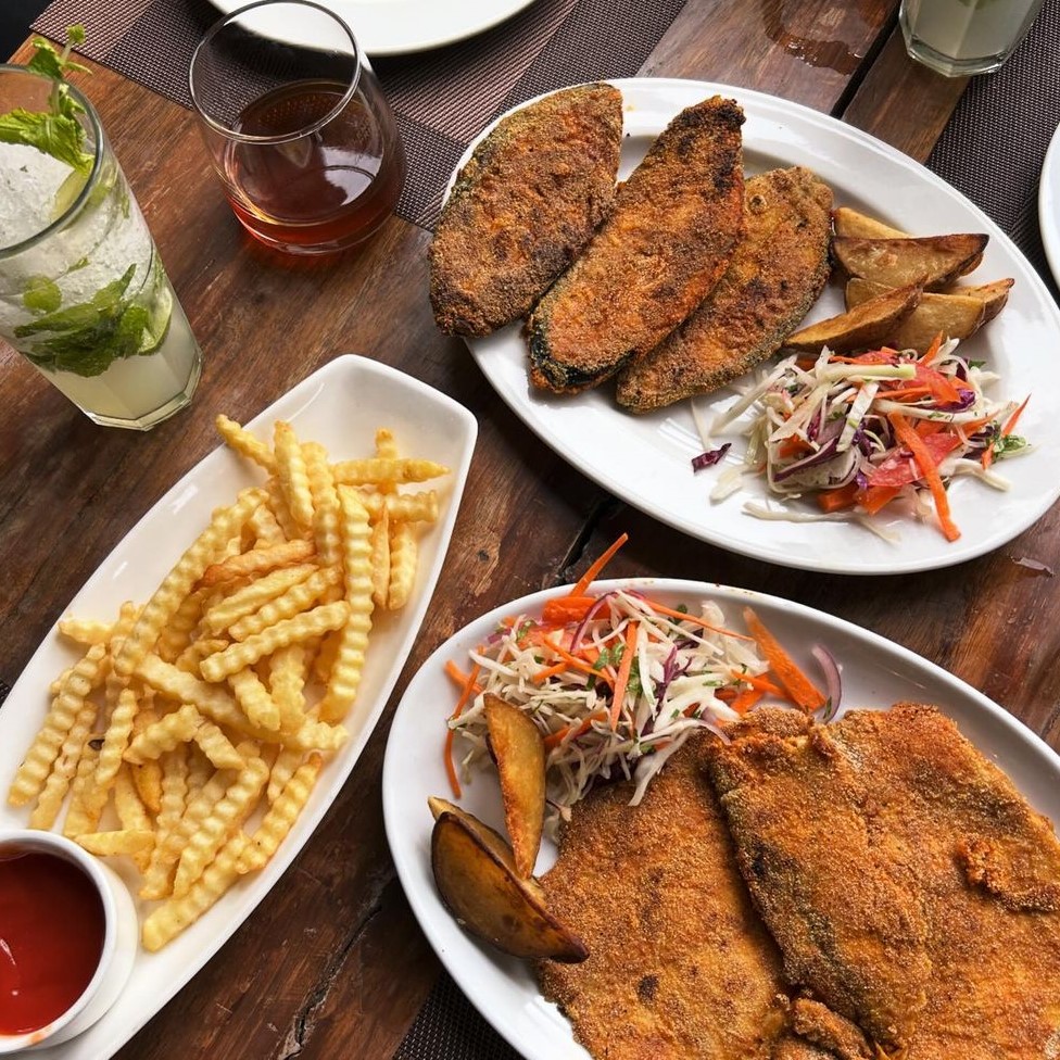 10 Best Restaurants Near Vagator and Anjuna Beach You Must Try