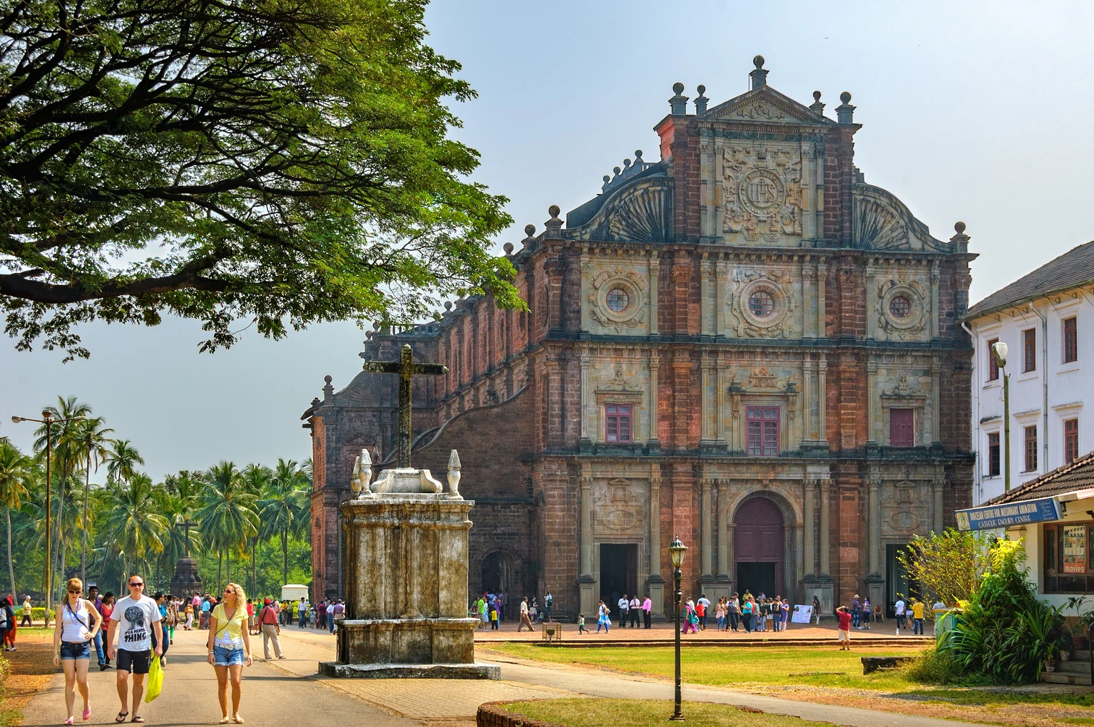 Top Cultural & Heritage Walks in Goa: Portuguese Trails and Old-World Goa