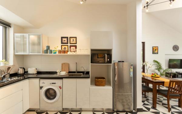 Fully equipped kitchen